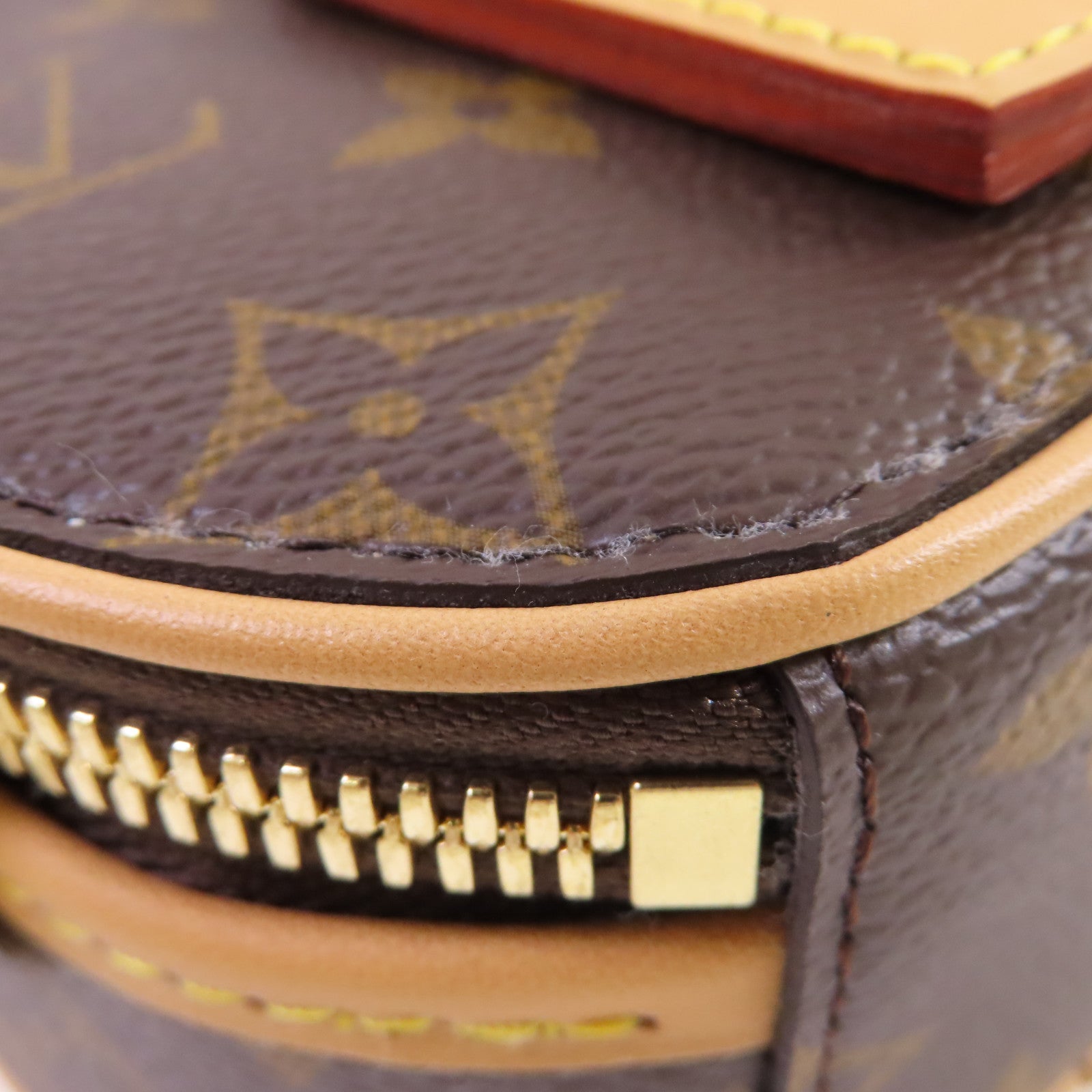 LOUIS VUITTON Monogram Mini Boite Chapeau Shoulder Bag金扣肩背袋啡色
