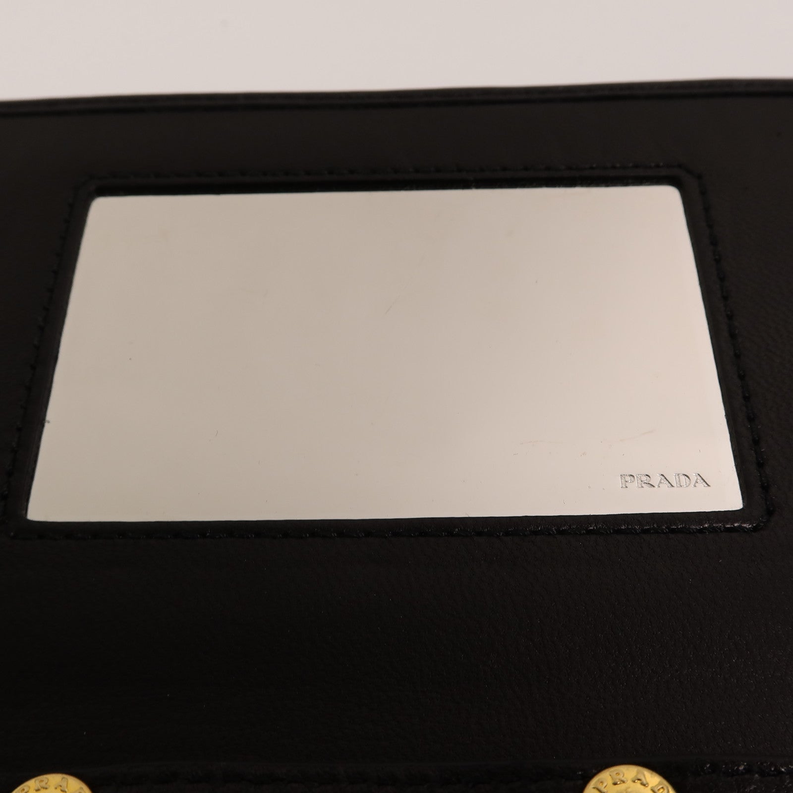 PRADA 牛皮皮革Wallet On Chain鏈帶肩背袋