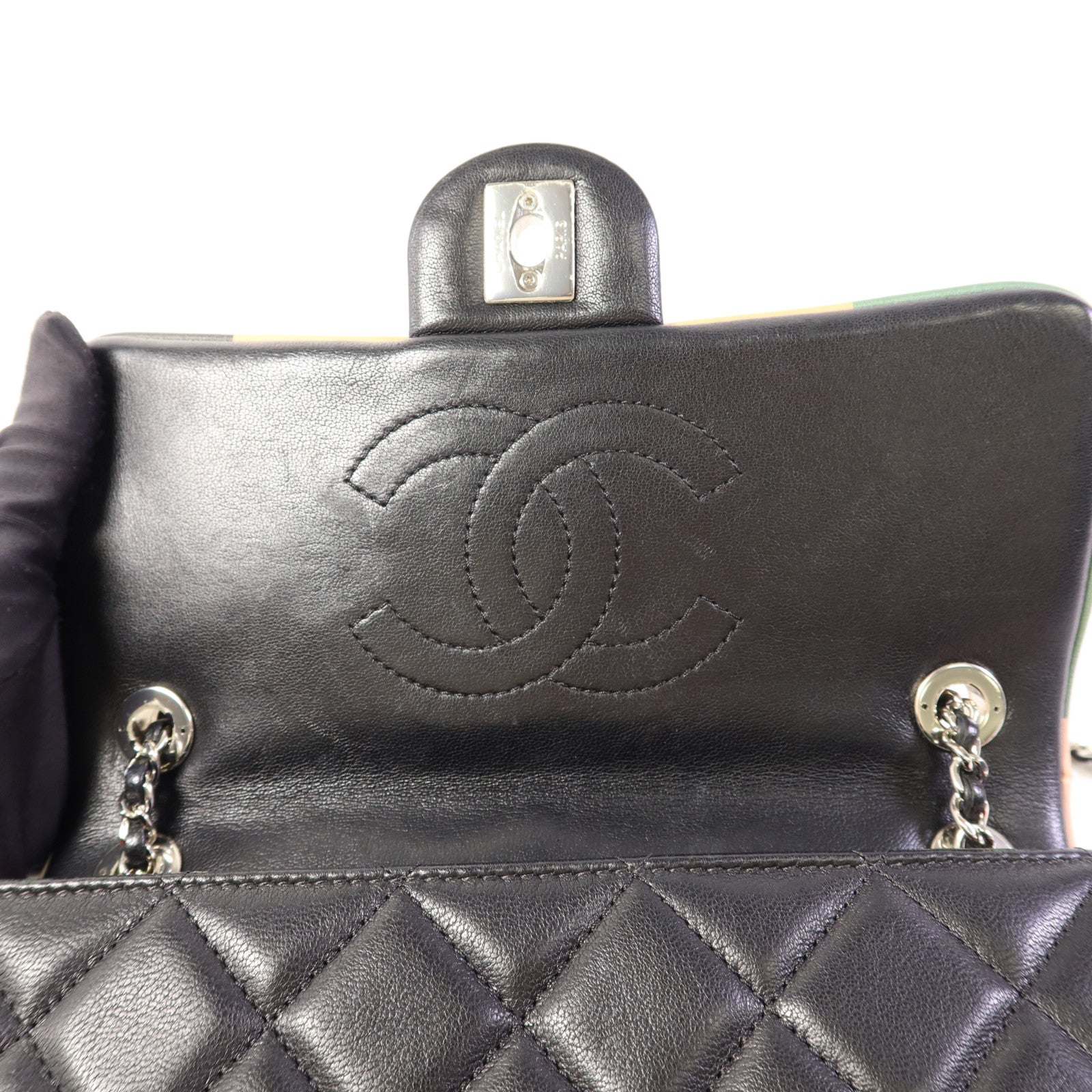 CHANEL 羊皮皮革Chain Shoulder銀扣鏈帶肩背袋