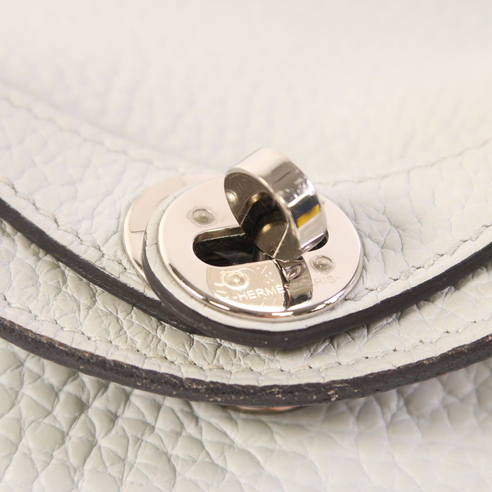 HERMES Clemence皮革Mini Lindy金扣手挽肩背兩用袋Bleu Pale