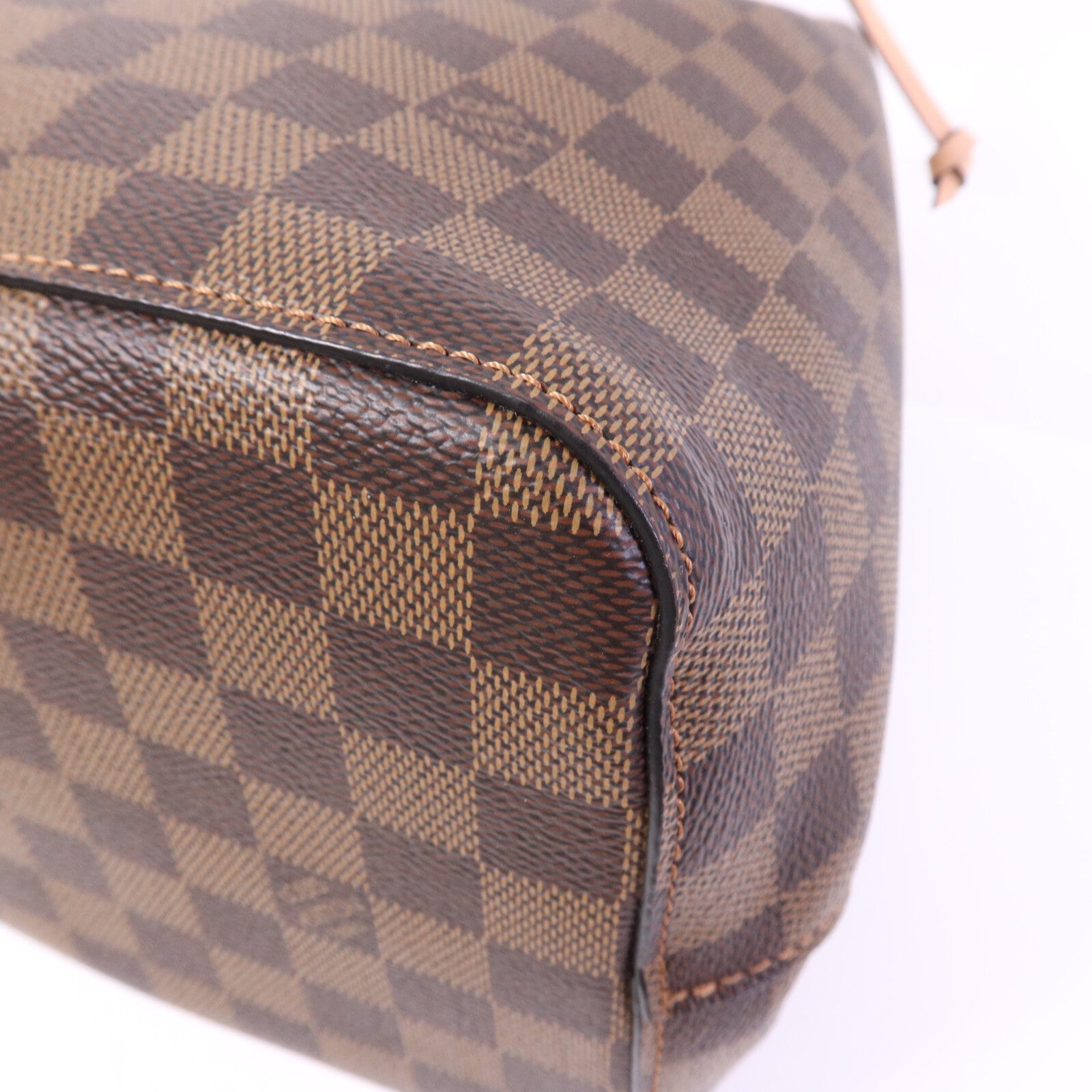 LOUIS VUITTON Damier NeoNoe金扣肩背袋