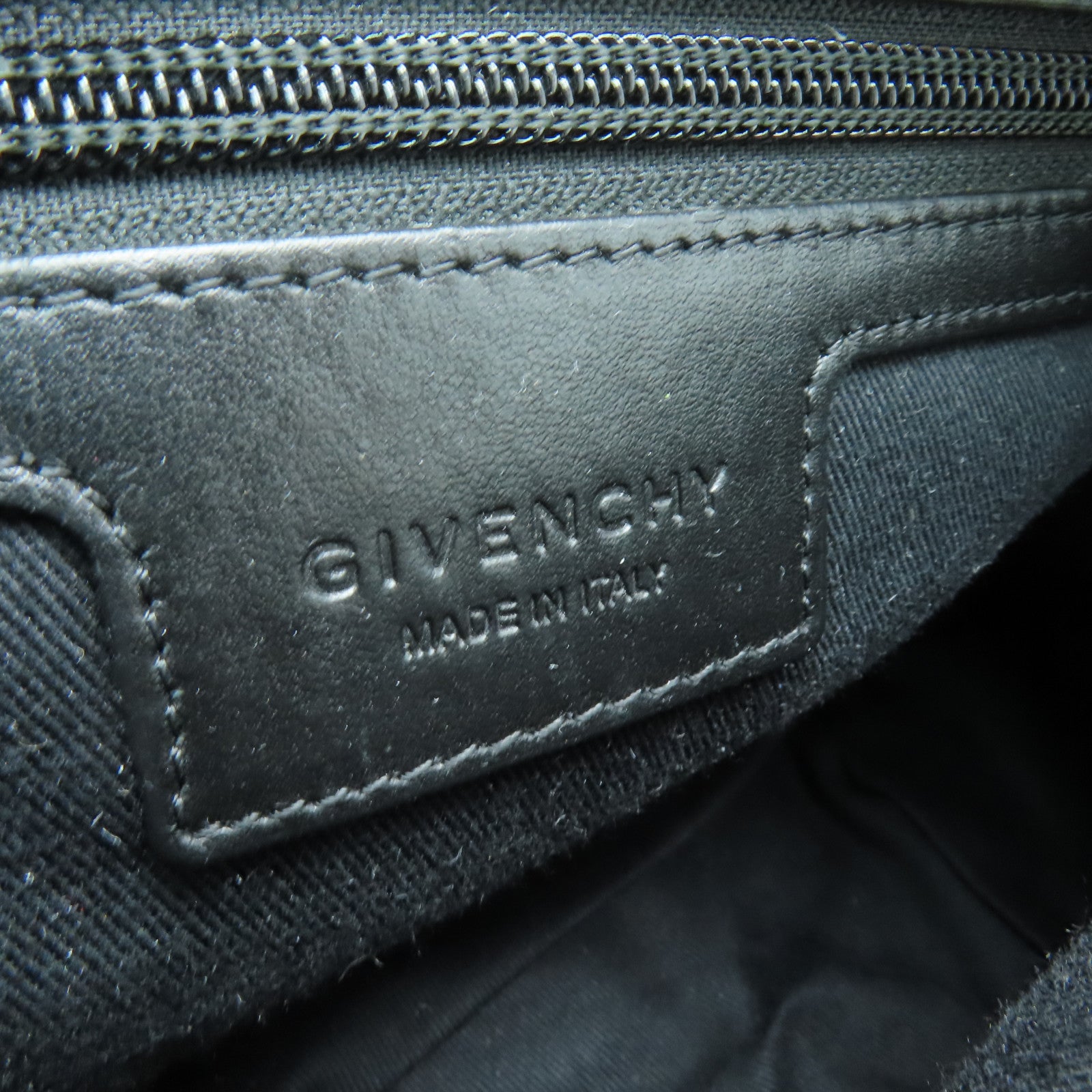 GIVENCHY 【激減優惠】尼龍Pandora Bum腰包黒色