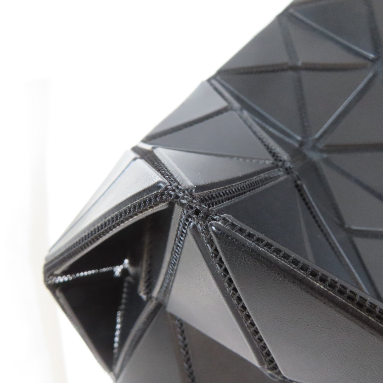 ISSEY MIYAKE PVC Shoulder Bag肩背袋黑色