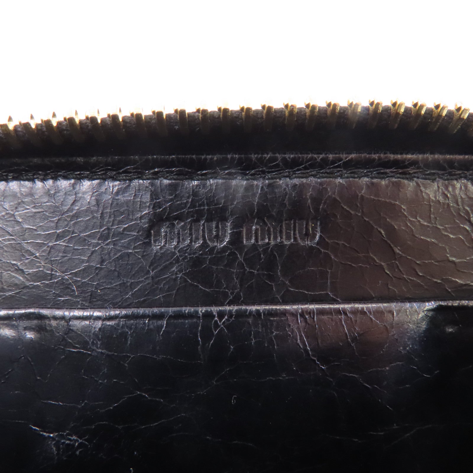 Miu Miu 【激減優惠】羊皮皮革Zipped Wallet金扣錢包黑色