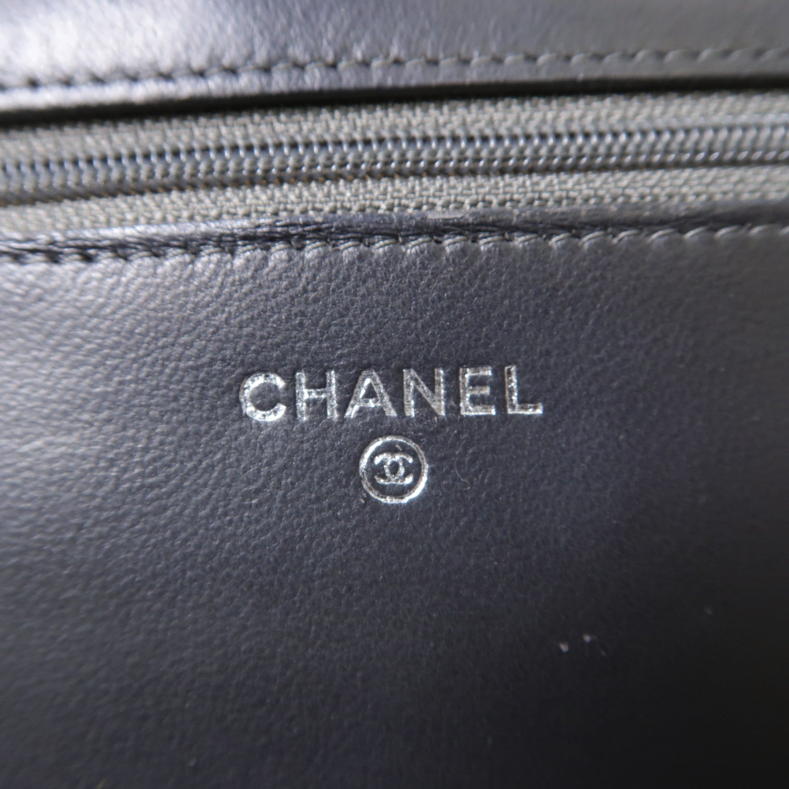 CHANEL 【激減優惠】菱格羊皮皮革Wallet On Chain銀扣鏈帶肩背袋黑色