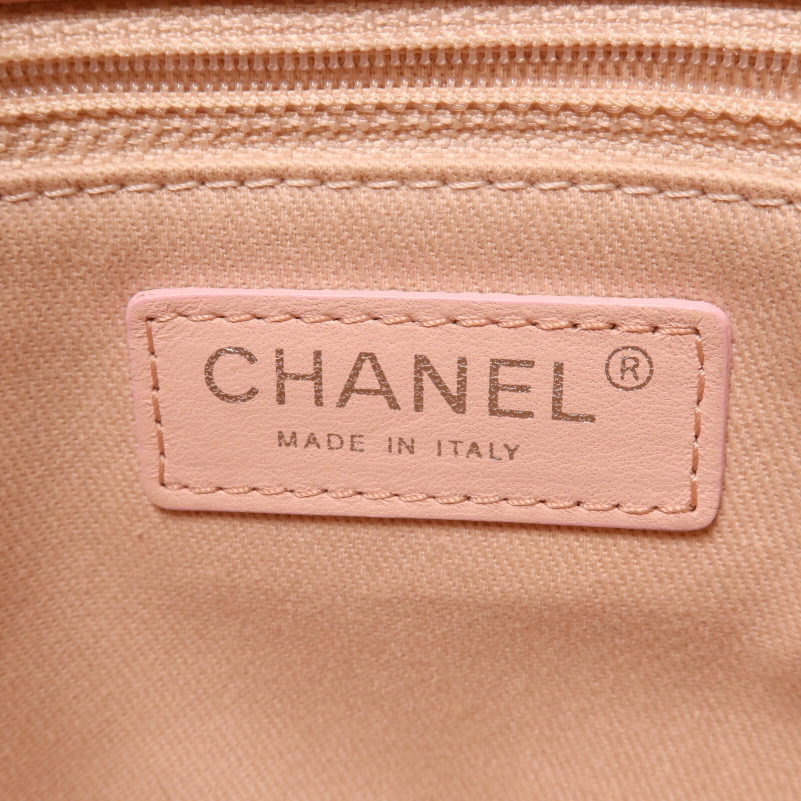 CHANEL 牛皮皮革Chain Shoulder鏈帶肩背袋