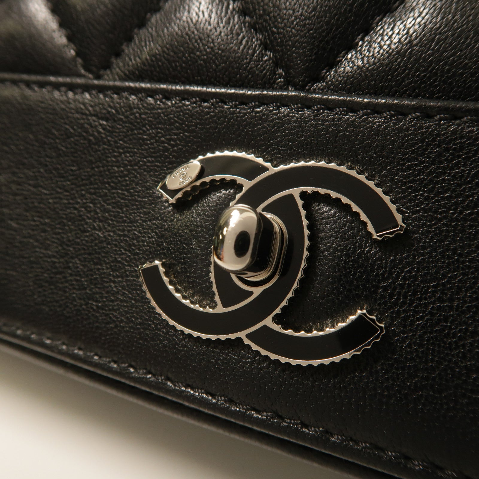 CHANEL 牛皮皮革Chain Shoulder銀扣鏈帶肩背袋