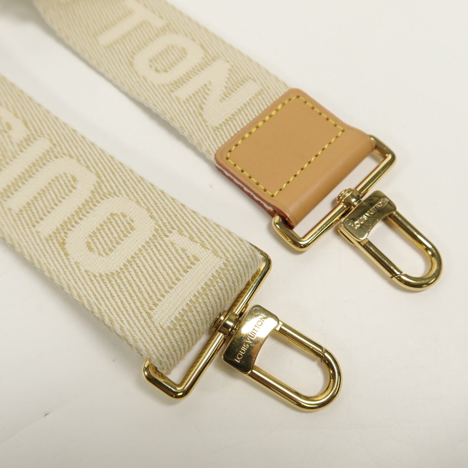LOUIS VUITTON Monogram Utility手挽肩背兩用袋