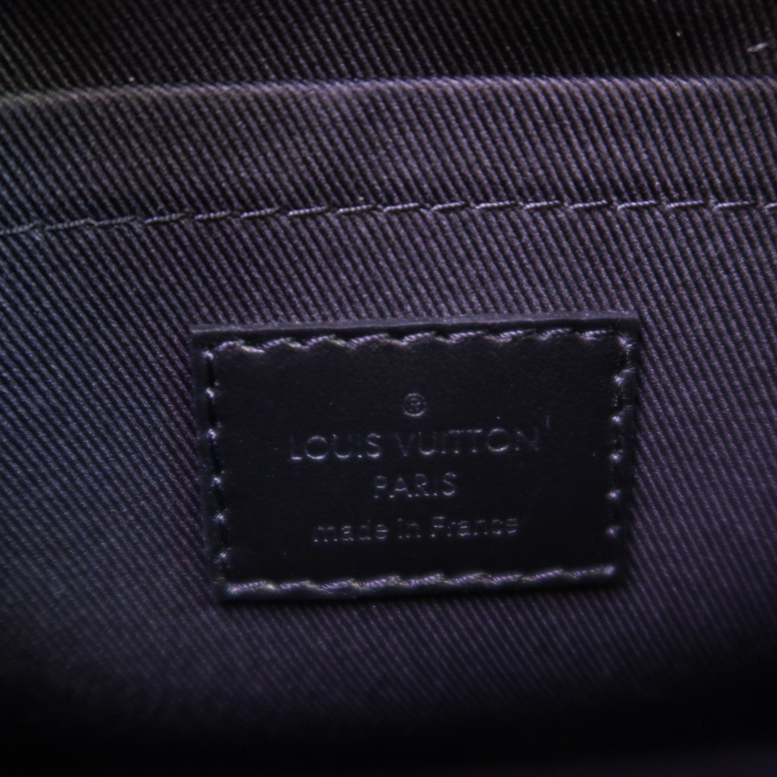 LOUIS VUITTON Monogram Taurillon Mini Soft Trun肩背袋