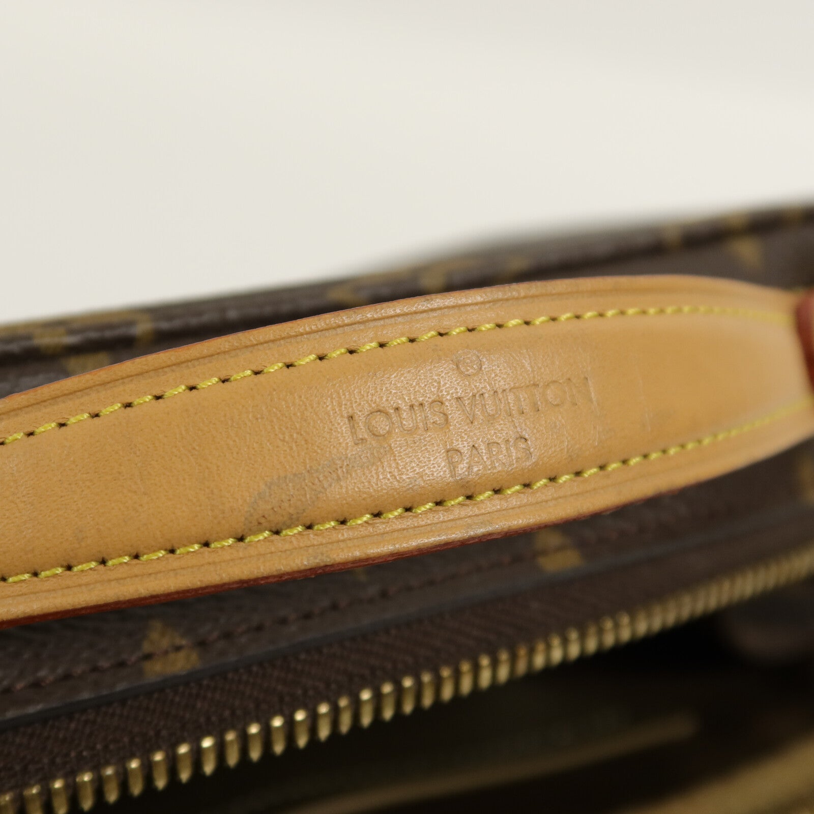 LOUIS VUITTON Monogram Utility手挽肩背兩用袋