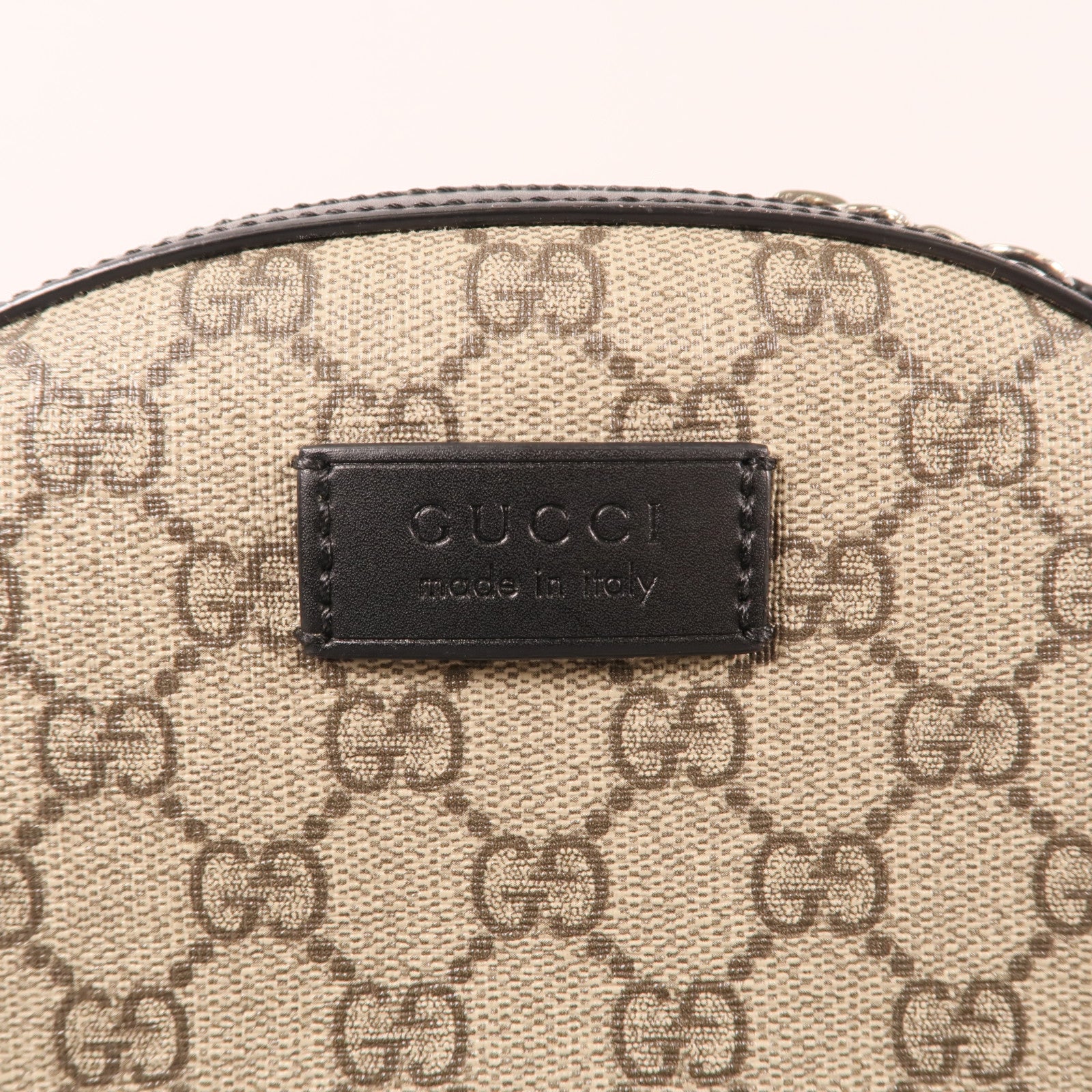 GUCCI 塗層帆布GG Supreme Backpack銀扣背包