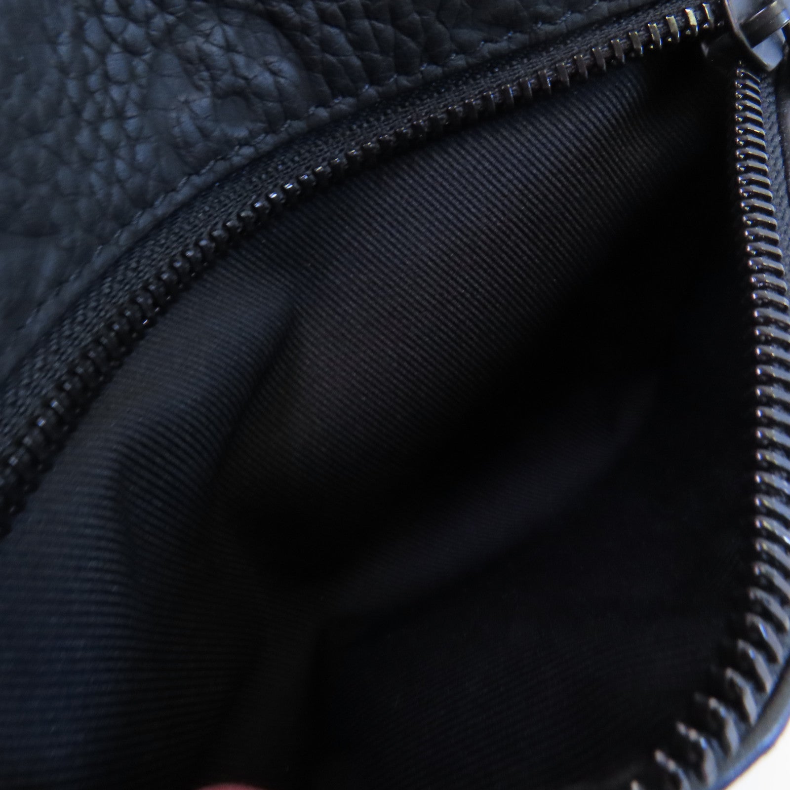 LOUIS VUITTON Monogram Taurillon Mini Soft Trun肩背袋