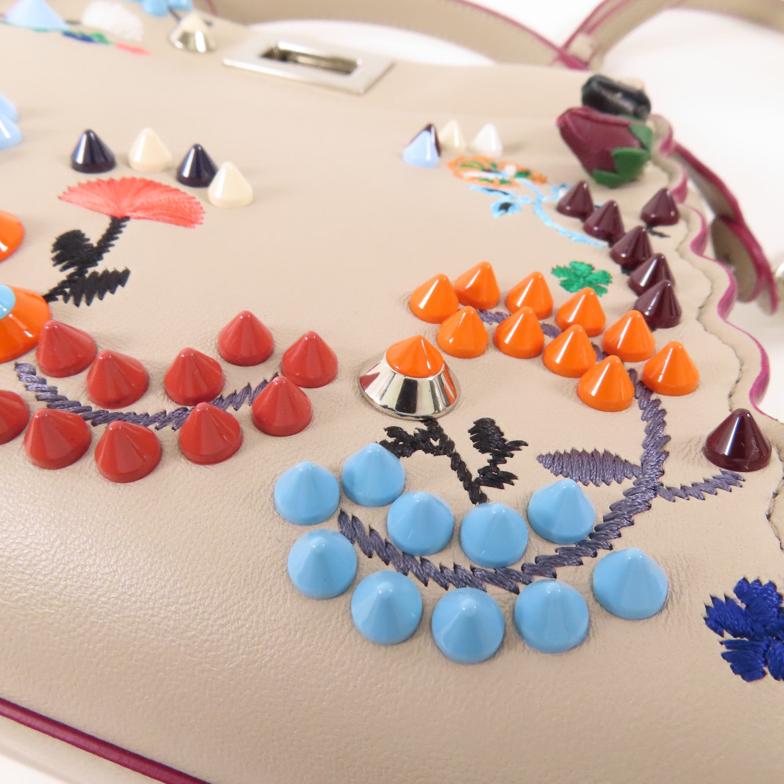 FENDI 皮革Peekaboo銀扣手挽肩背兩用袋