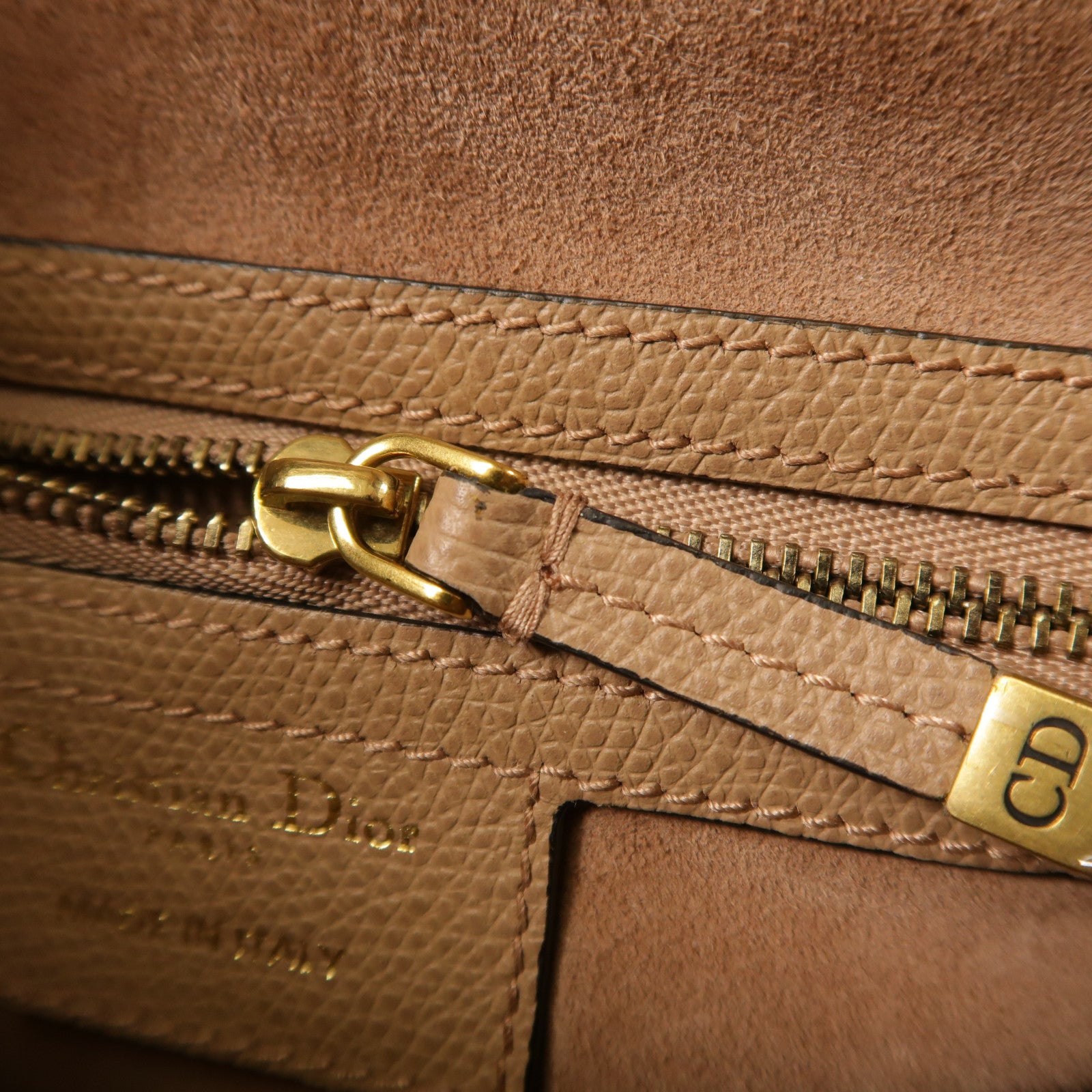 Dior 牛皮皮革Saddle Bag金扣肩背袋