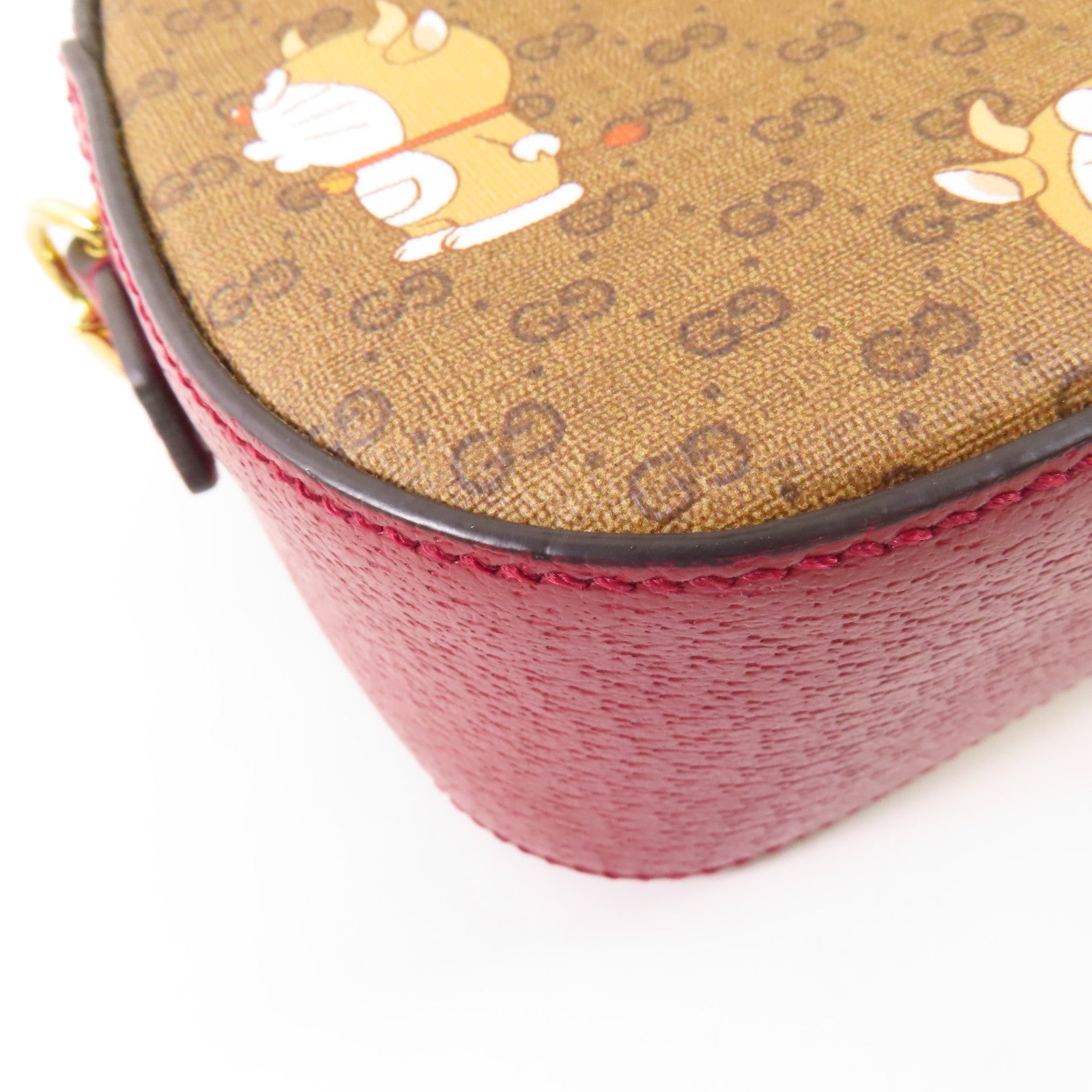 GUCCI 塗層帆布GG Supreme金扣肩背袋