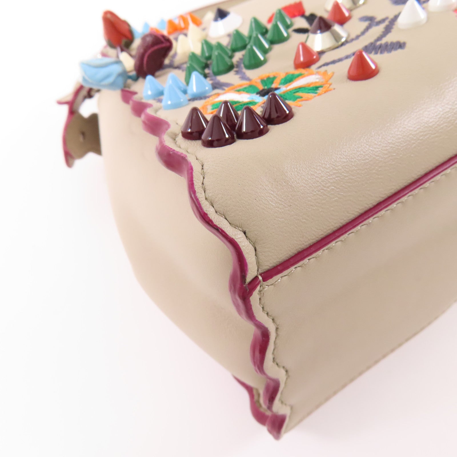 FENDI 皮革Peekaboo銀扣手挽肩背兩用袋