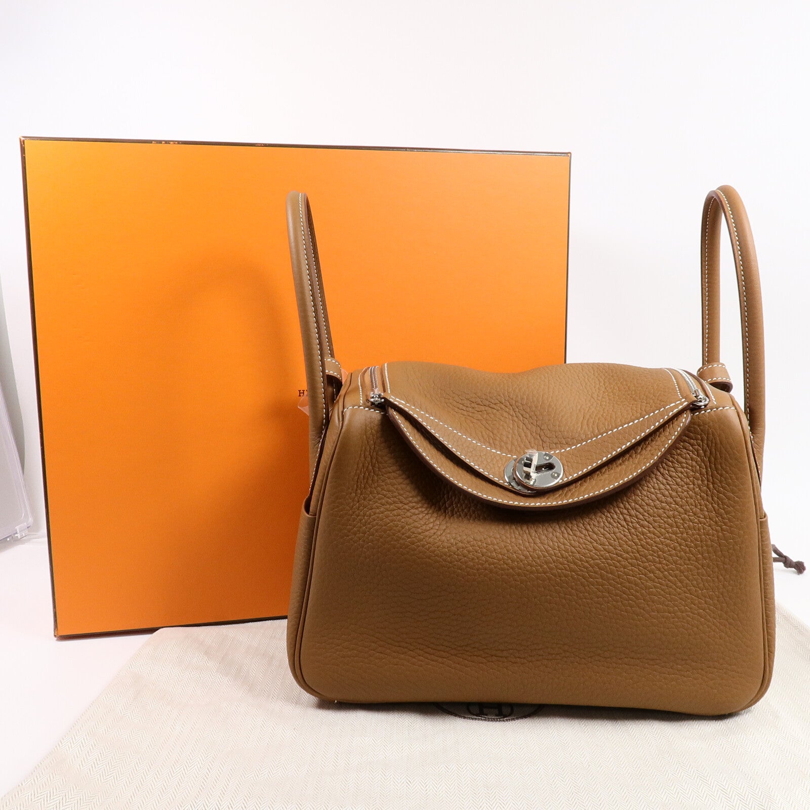 HERMES Clemence皮革Lindy 26手挽肩背兩用袋