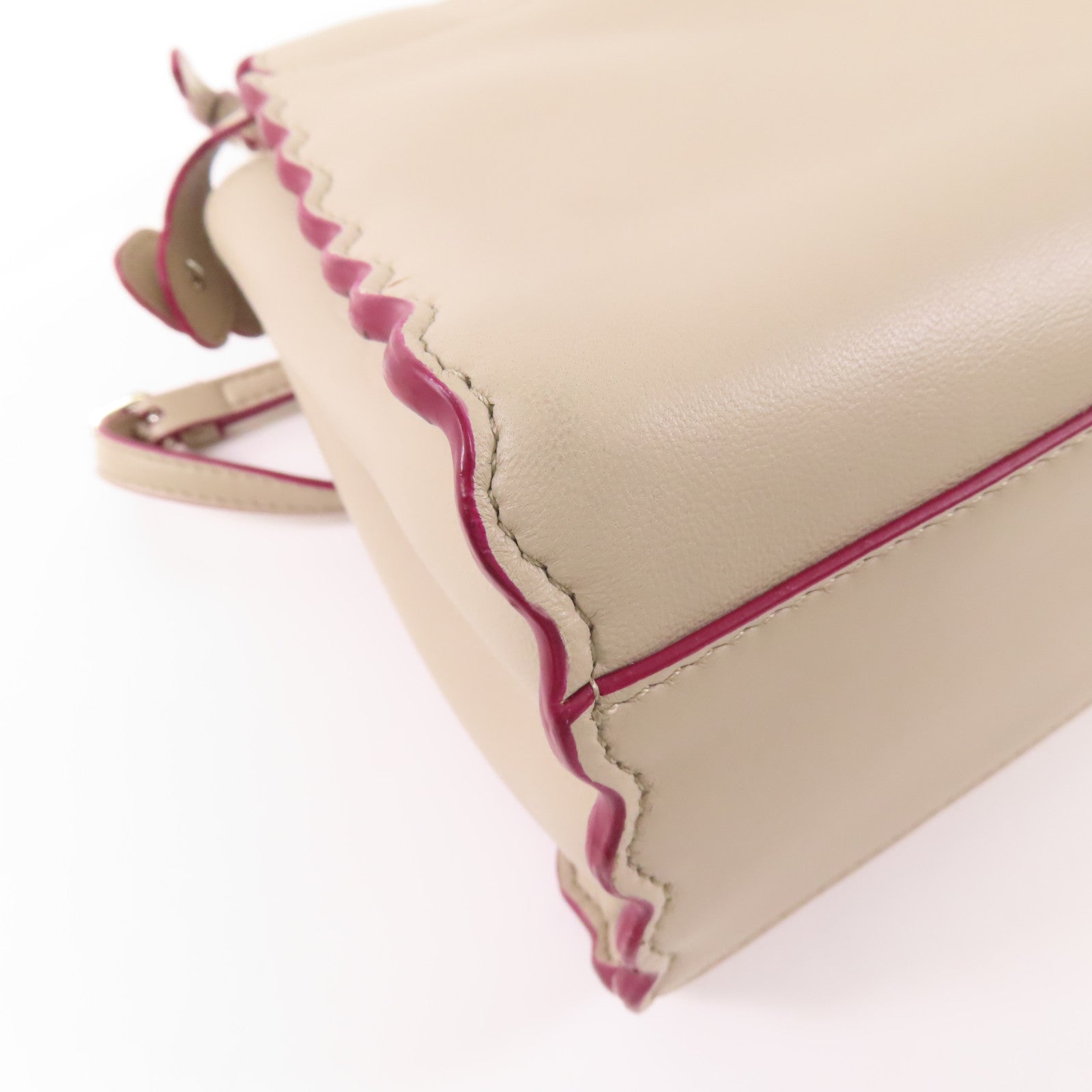 FENDI 皮革Peekaboo銀扣手挽肩背兩用袋