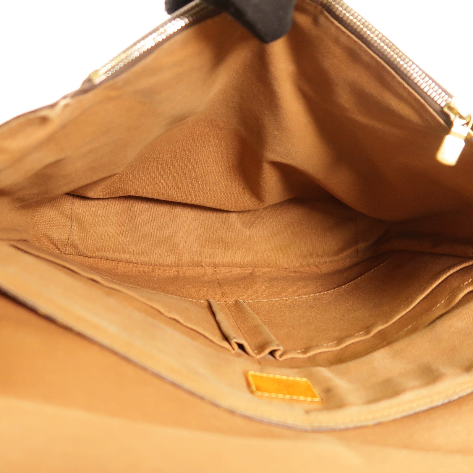LOUIS VUITTON Monogram Beaubourg MM金扣斜孭袋/肩背袋