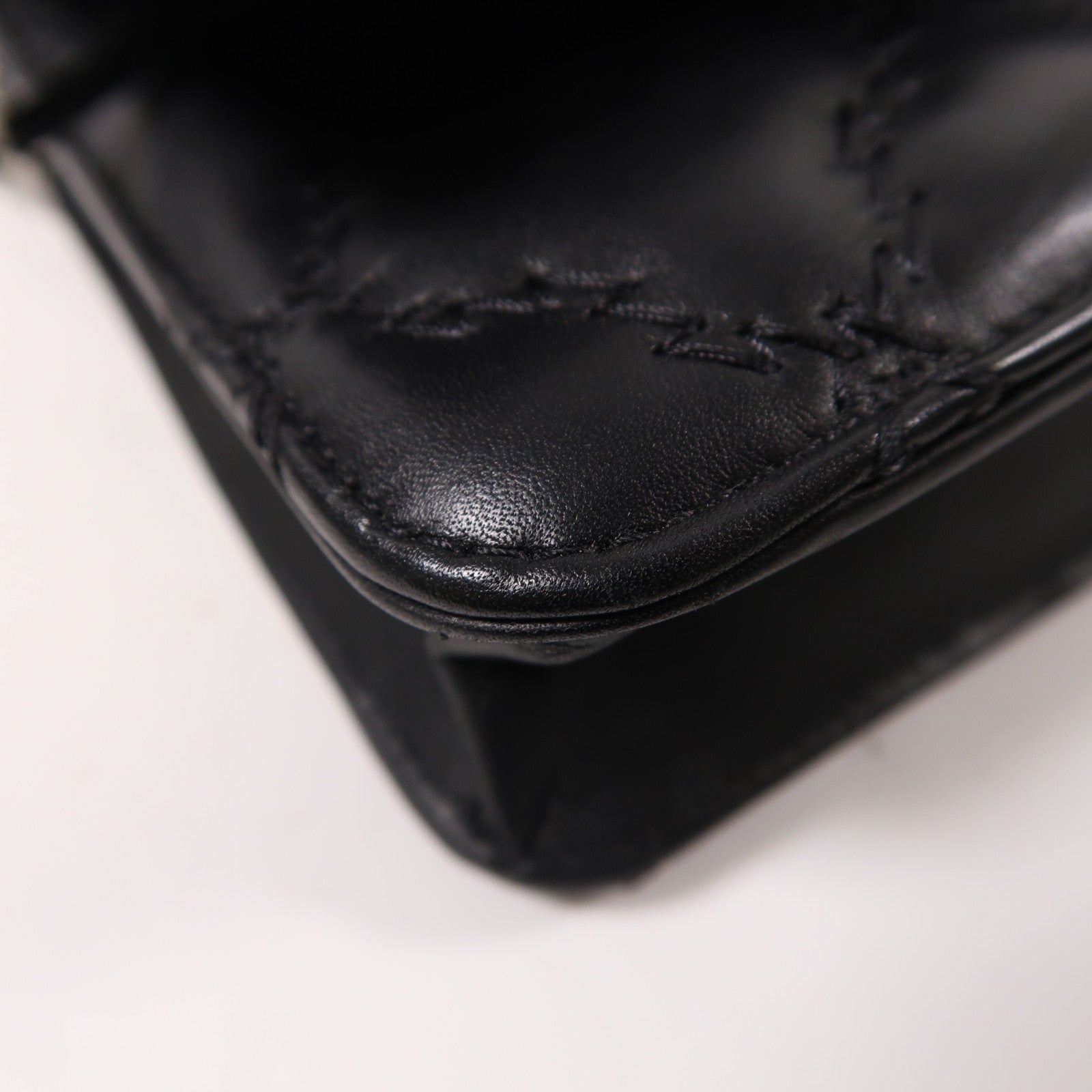 CHANEL 牛皮皮革WOC Wallet On Chain銀扣鏈帶肩背袋