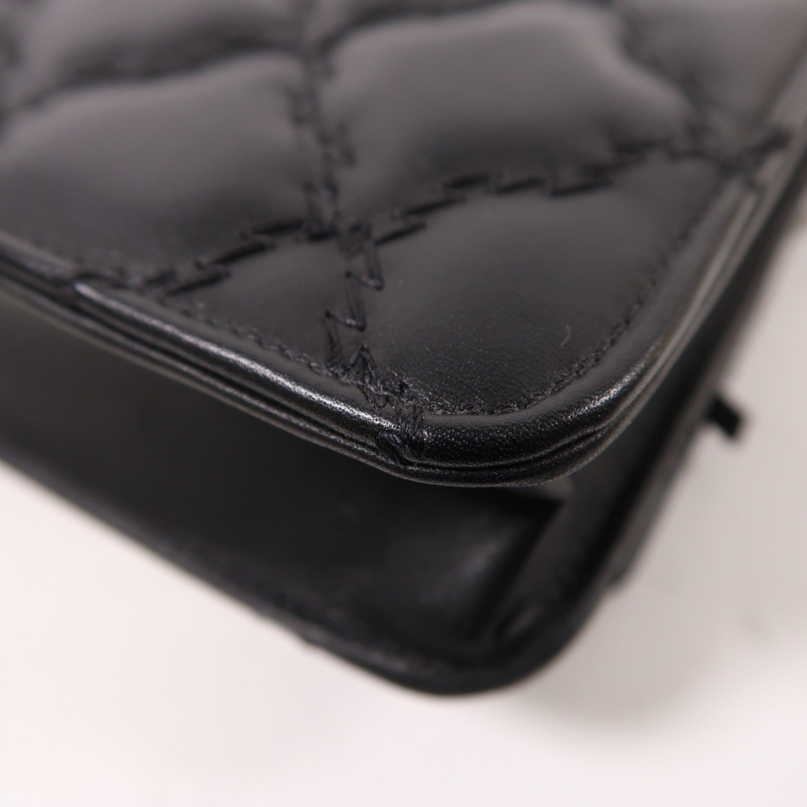 CHANEL 牛皮皮革WOC Wallet On Chain銀扣鏈帶肩背袋