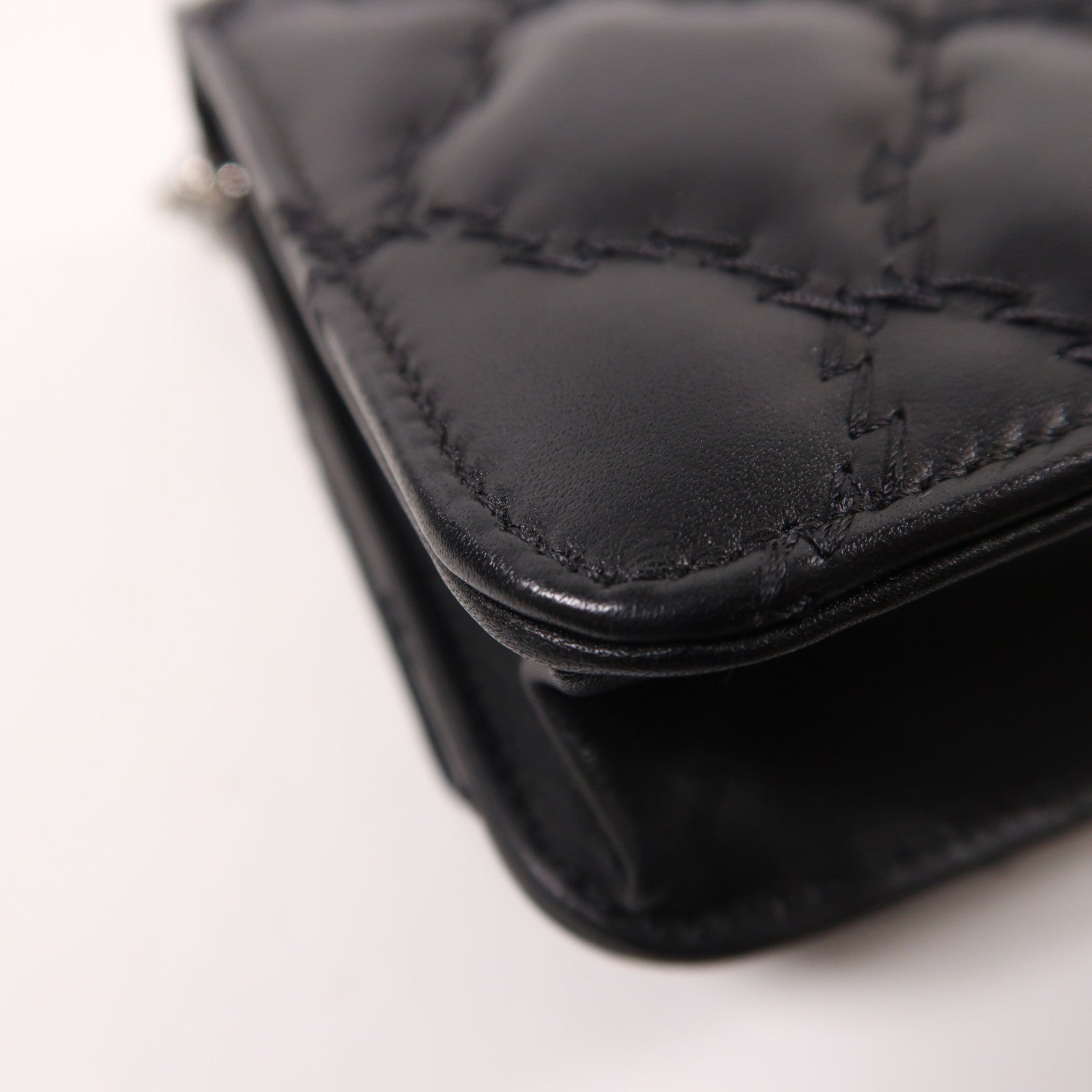 CHANEL 牛皮皮革WOC Wallet On Chain銀扣鏈帶肩背袋