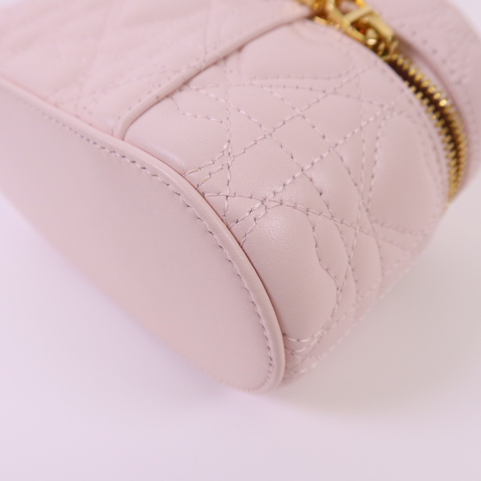 Dior 羊皮皮革Mini Caro Vanity Case金扣手挽肩背兩用袋