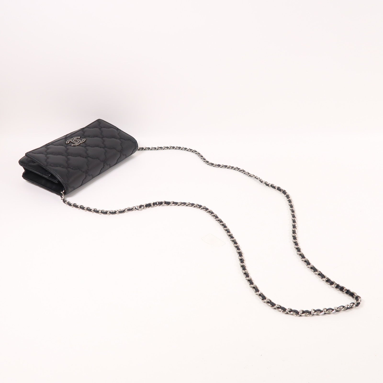CHANEL 牛皮皮革WOC Wallet On Chain銀扣鏈帶肩背袋