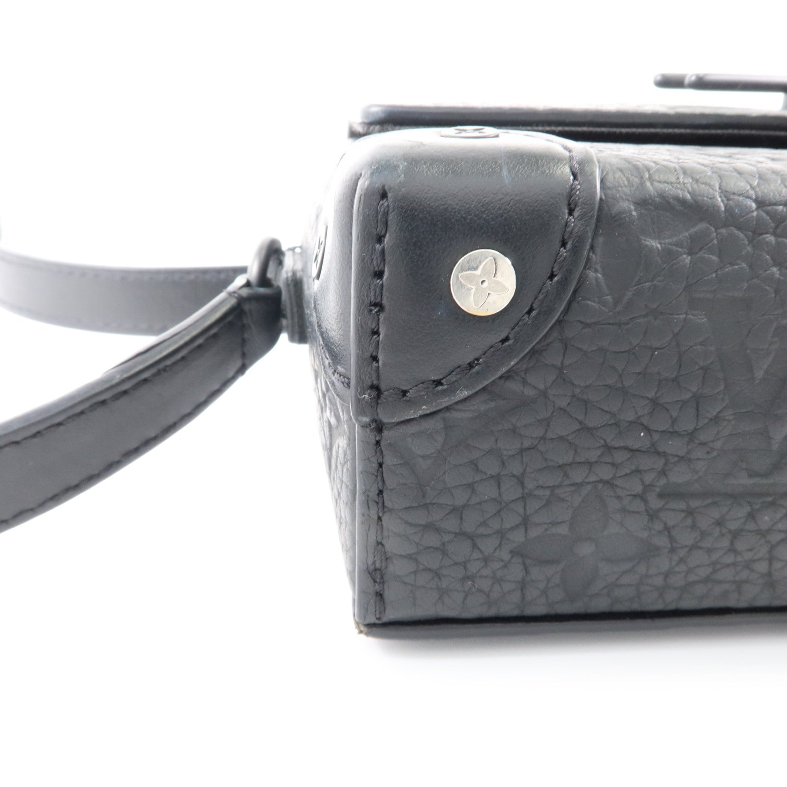 LOUIS VUITTON Monogram Taurillon Steamer Wearable Wallet肩背袋