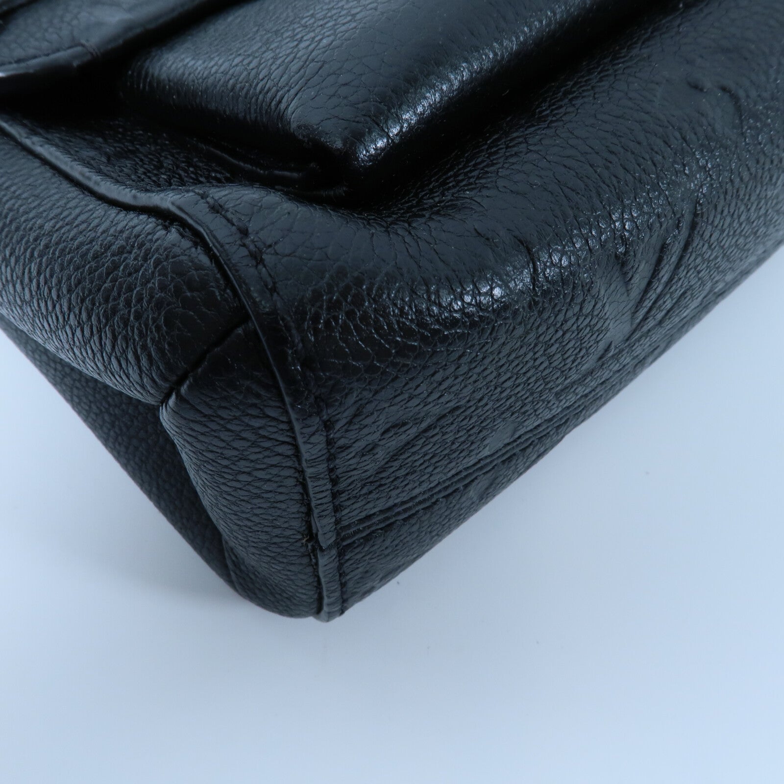 LOUIS VUITTON Monogram Empreinte Vavin PM鏈帶肩背袋