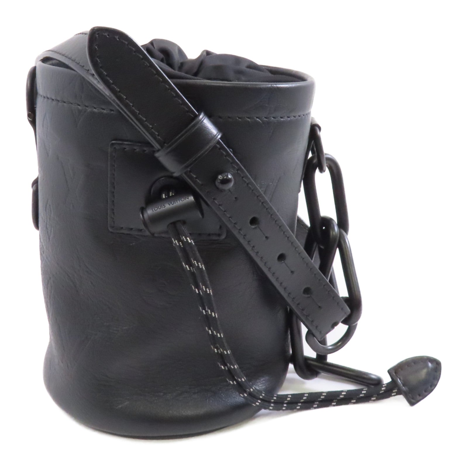 LOUIS VUITTON Monogram Shadow Chalk Nano肩背袋黑色