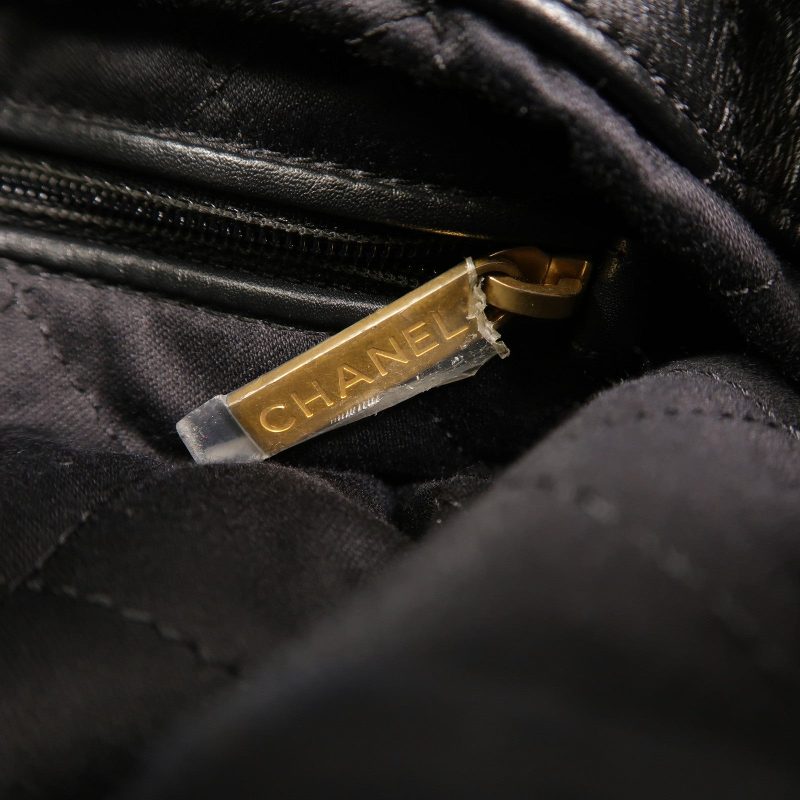 CHANEL 牛皮皮革Chanel 22 Backpack背包