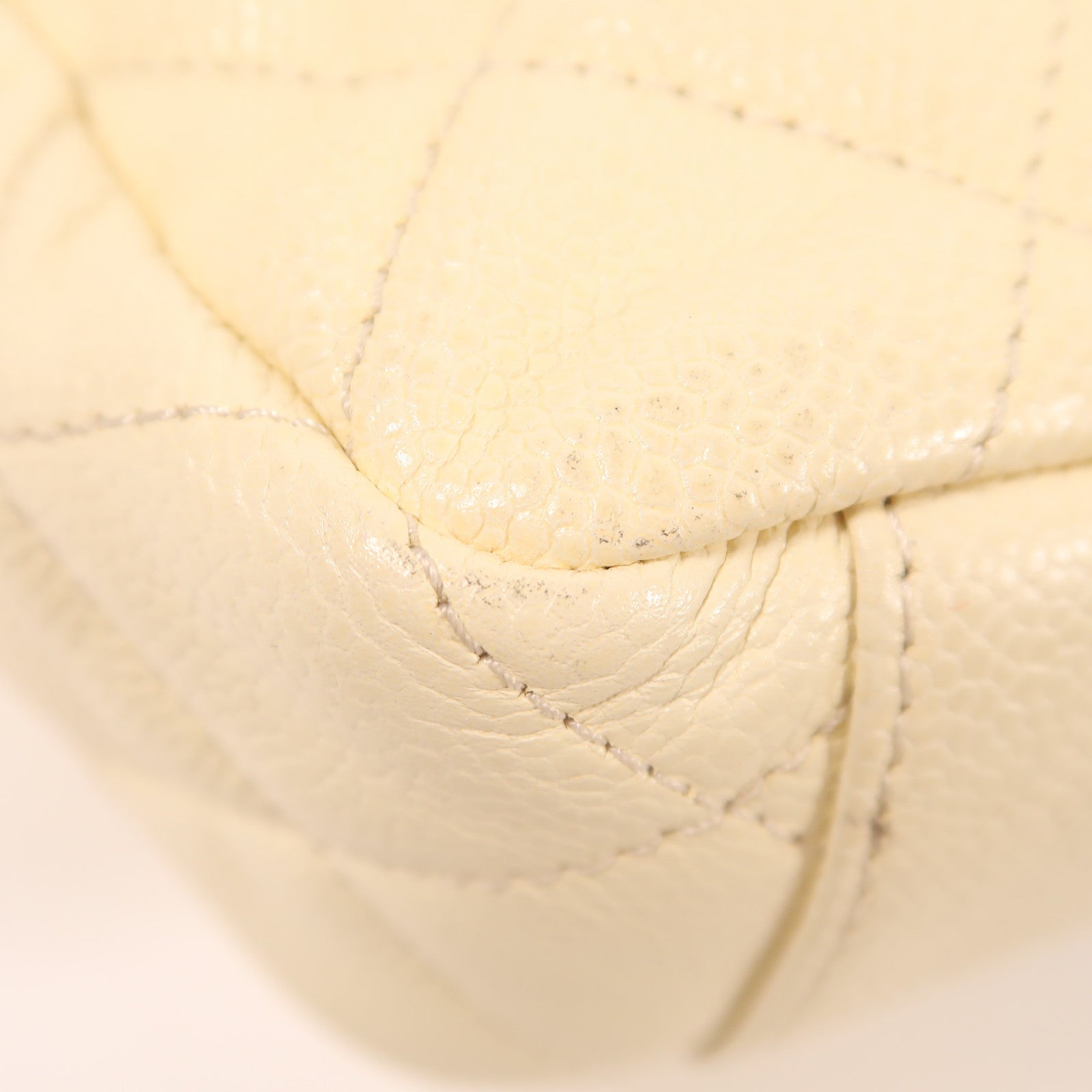 CHANEL 牛皮皮革Shoulder Bag銀扣肩背袋