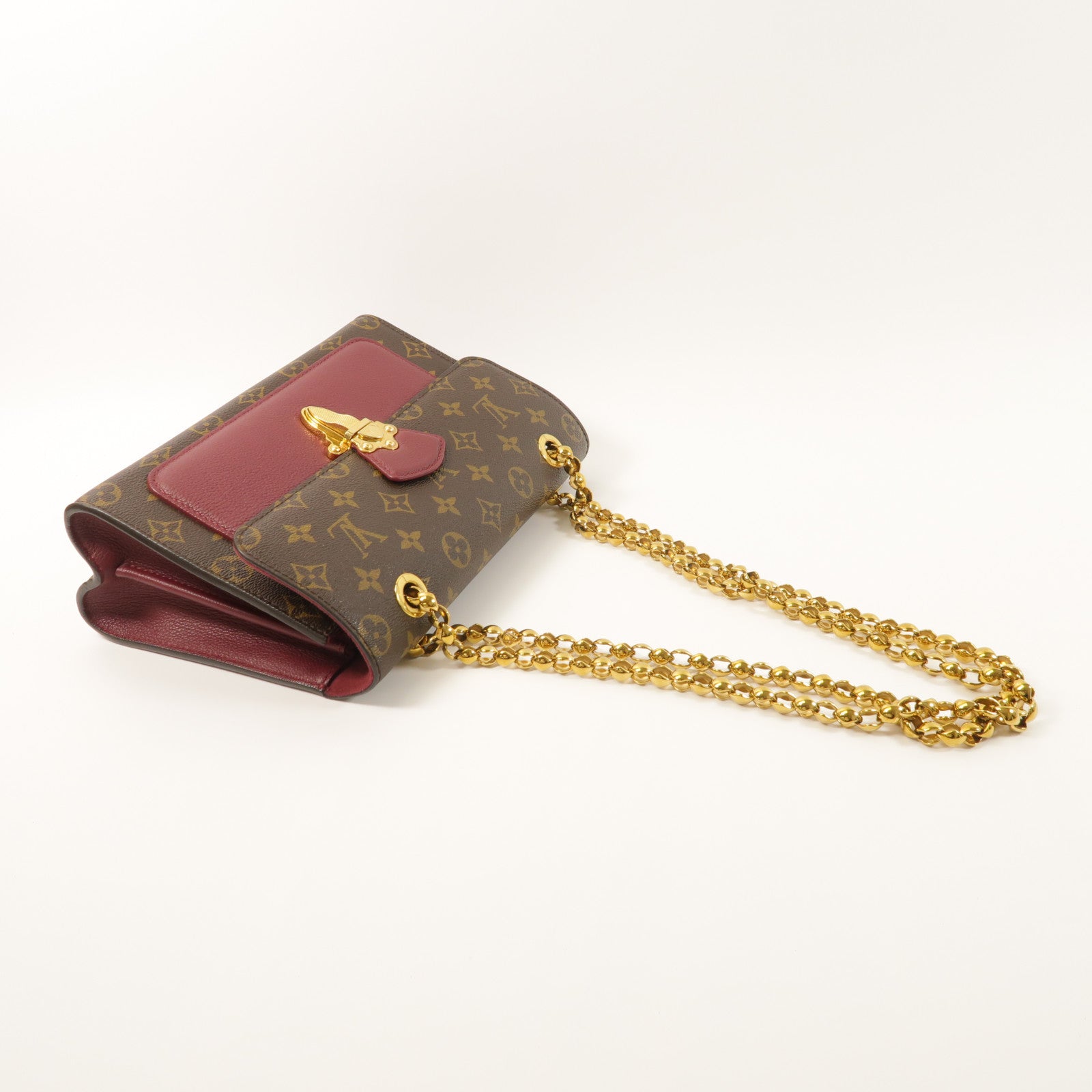 LOUIS VUITTON Monogram Victoire金扣鏈帶肩背袋