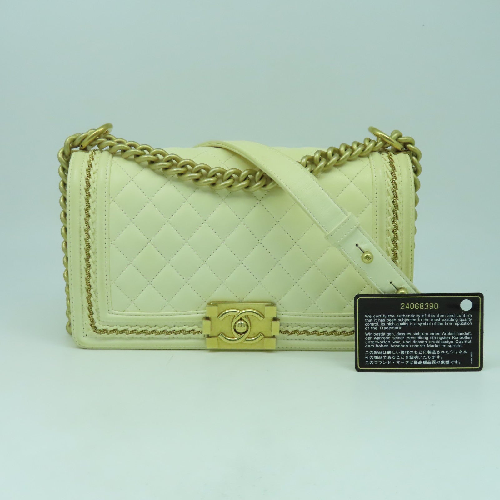 CHANEL 【激減優惠】菱格羊皮皮革Boy Chain Shoulder Bag金扣鏈帶肩背袋白色