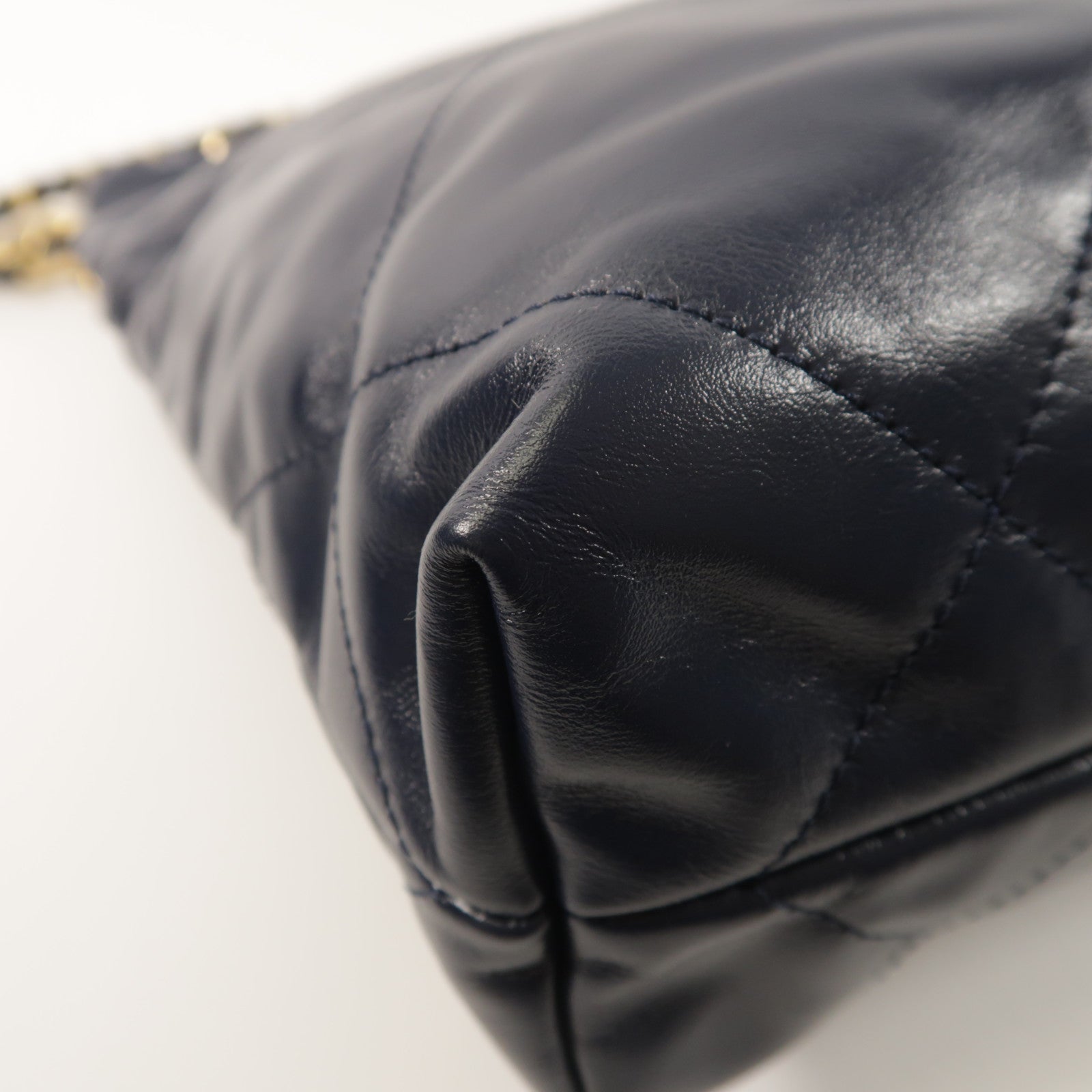 CHANEL 牛皮皮革C22 Small鏈帶肩背袋