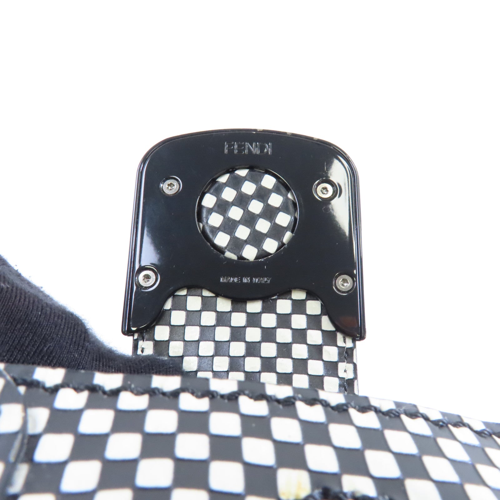 FENDI 皮革Shoulder Bag金扣肩背袋黑色/白色
