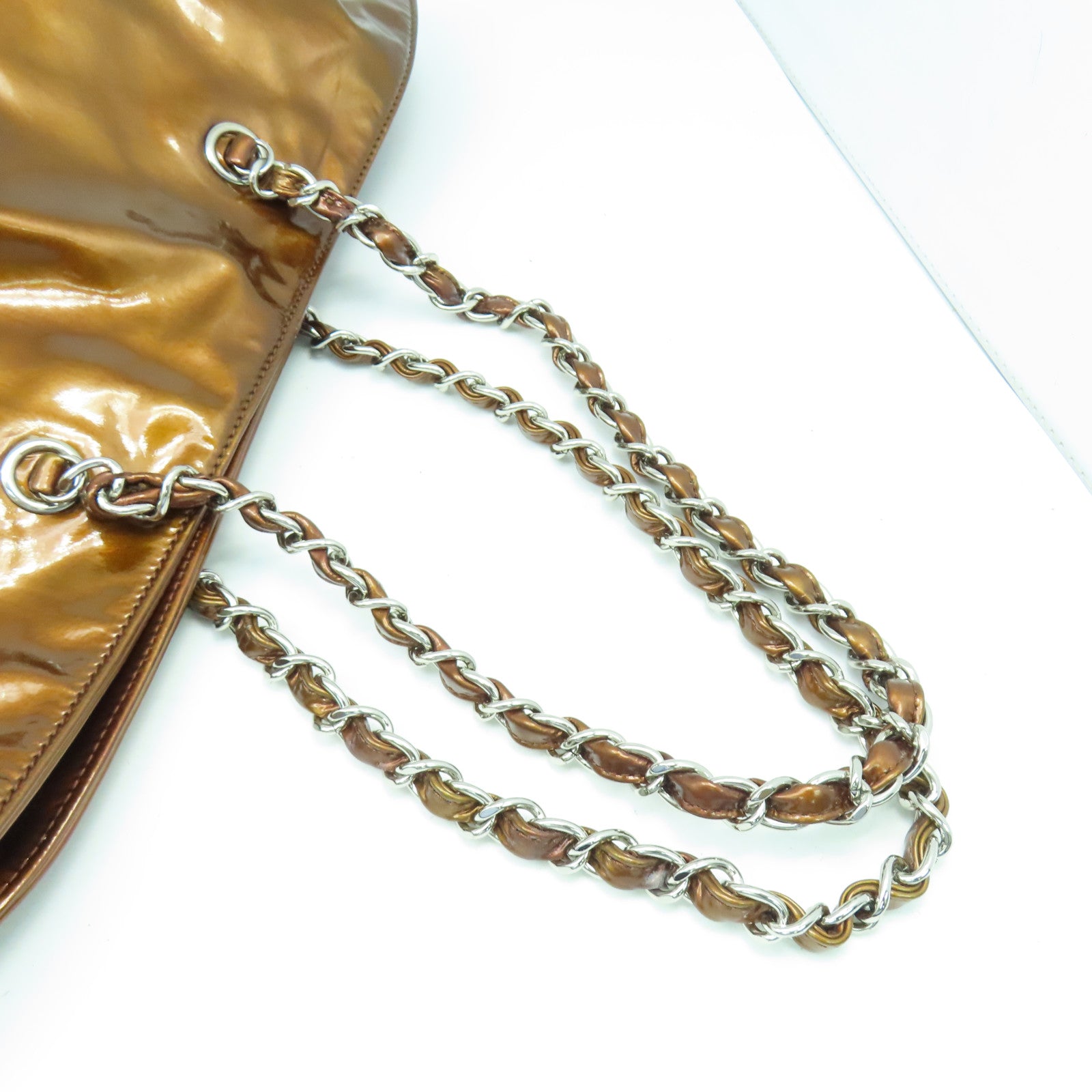 CHANEL 【清倉大減價】漆皮皮革Chain Shoulder銀扣鏈帶肩背袋金色