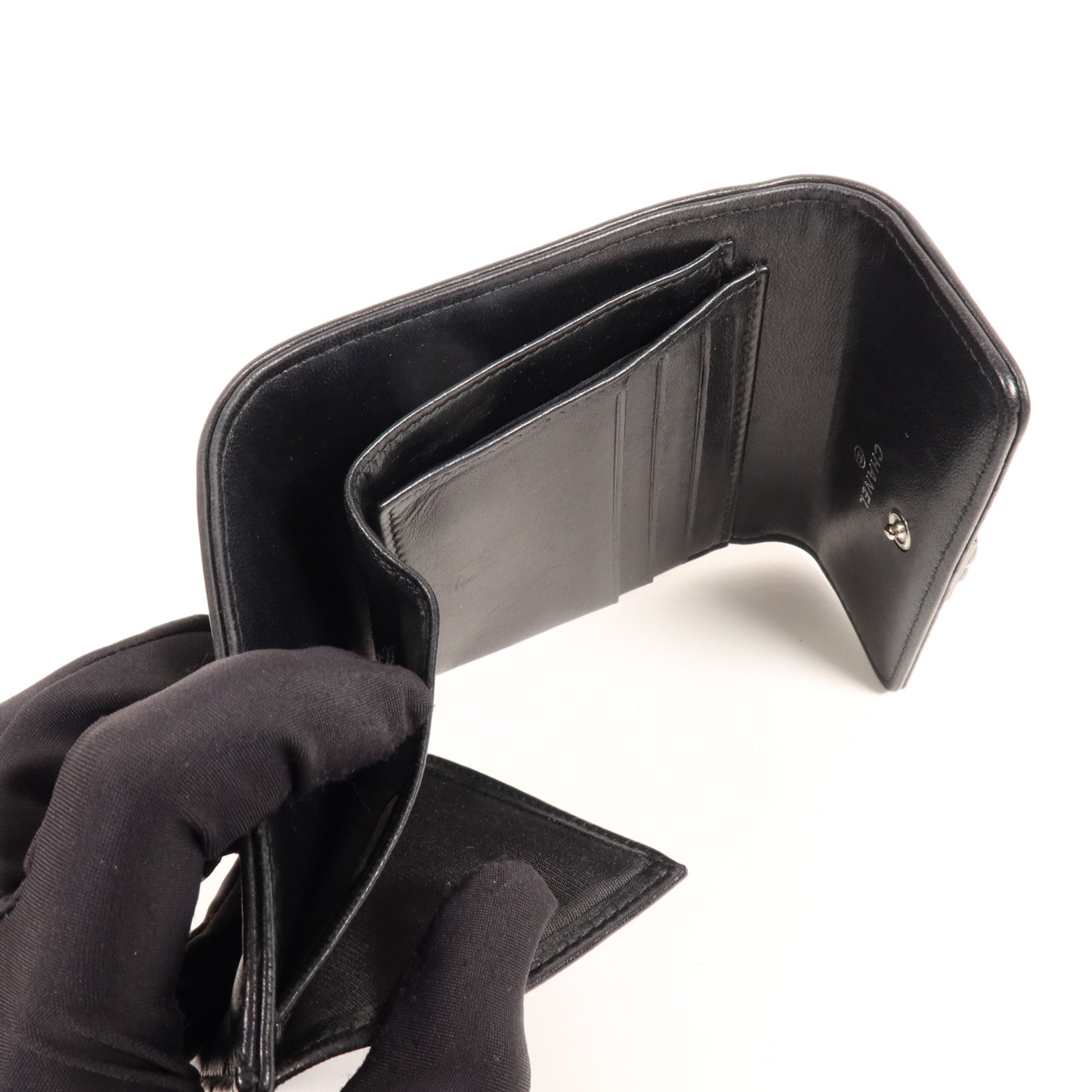 CHANEL 羊皮皮革Boy Wallet錢包