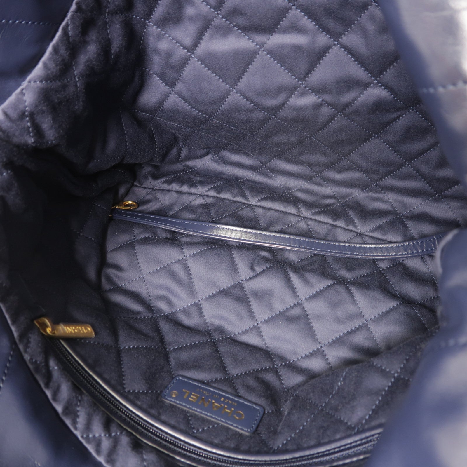 CHANEL 牛皮皮革C22 Small鏈帶肩背袋