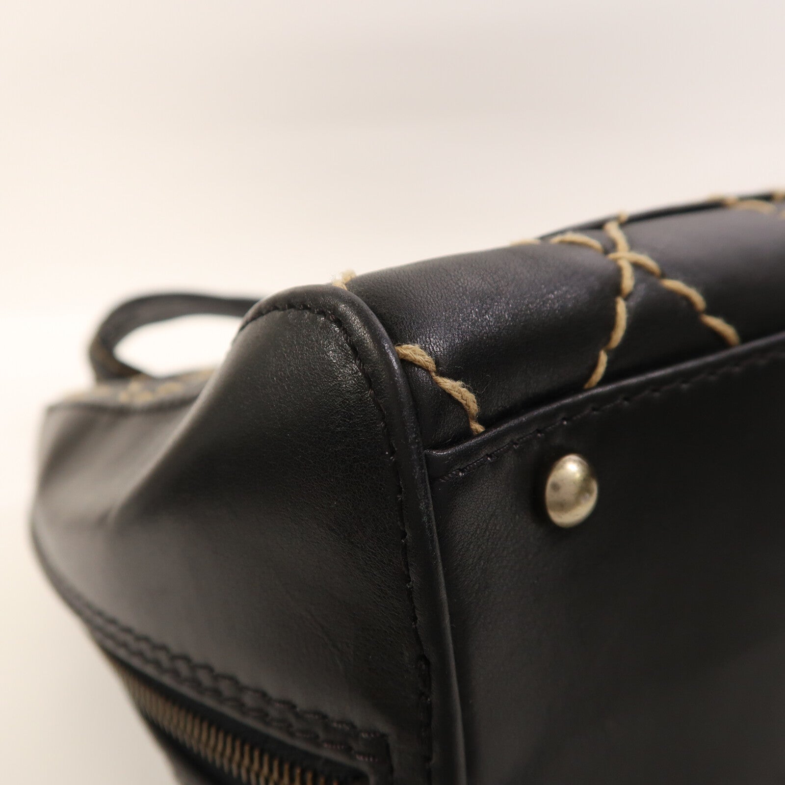 CHANEL 牛皮皮革Vintage Wild Stitch手挽袋