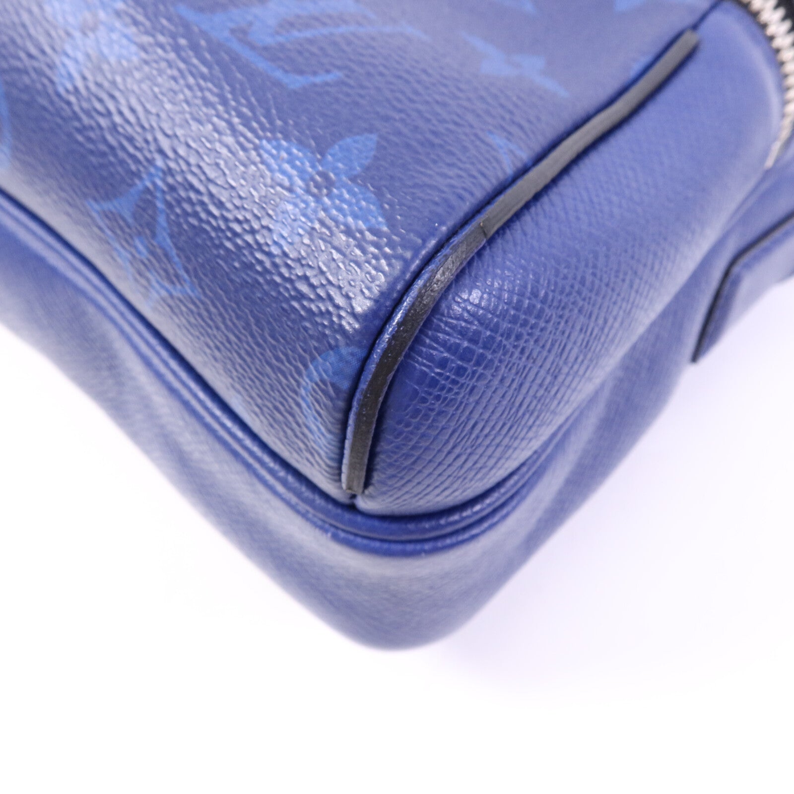 LOUIS VUITTON Taiga/Monogram Outdoor Messenger銀扣肩背袋
