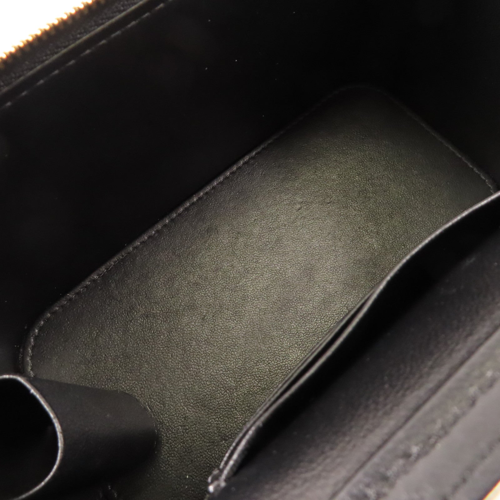CHANEL 羊皮皮革Vanity Case金扣鏈帶肩背袋
