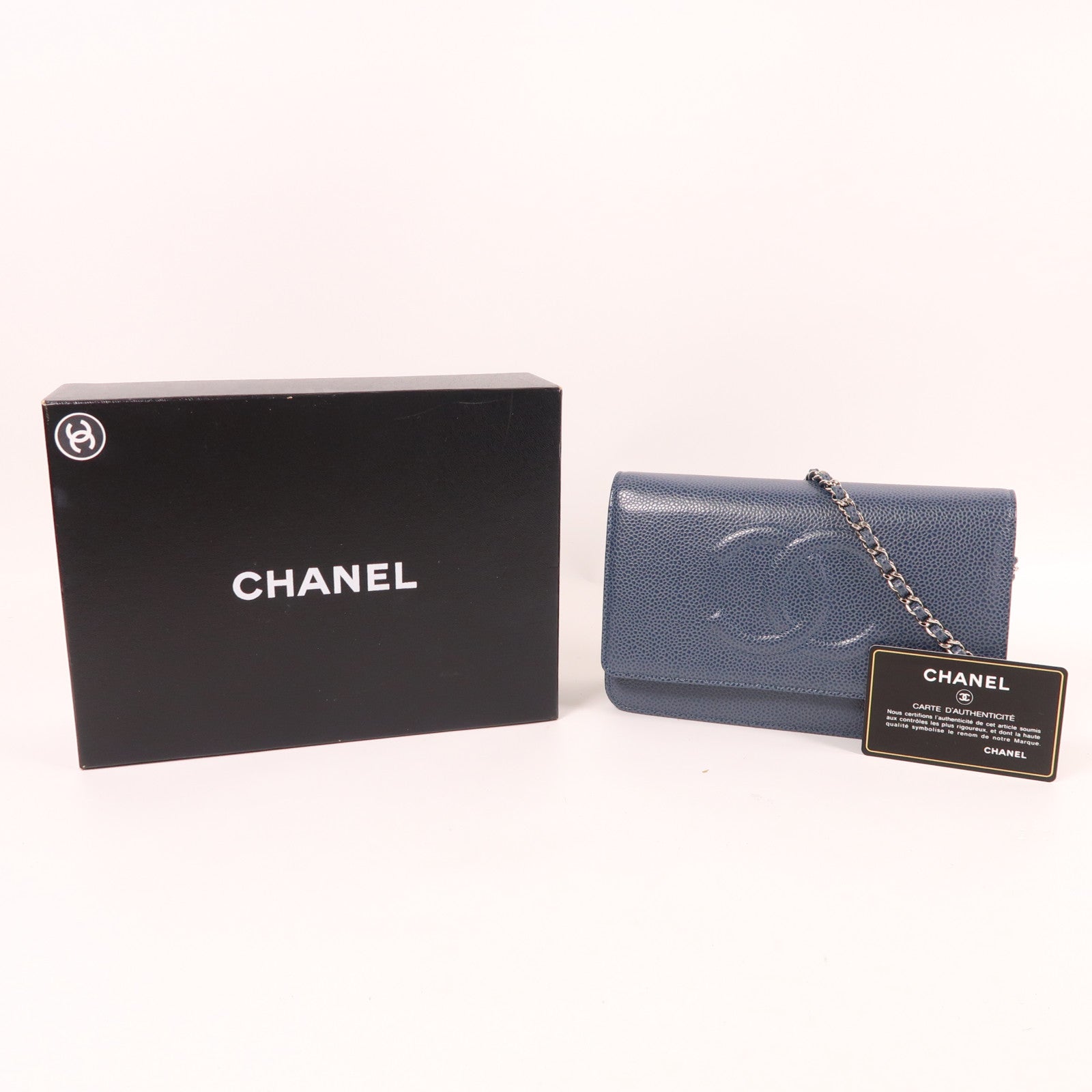 CHANEL 牛皮皮革WOC銀扣鏈帶肩背袋