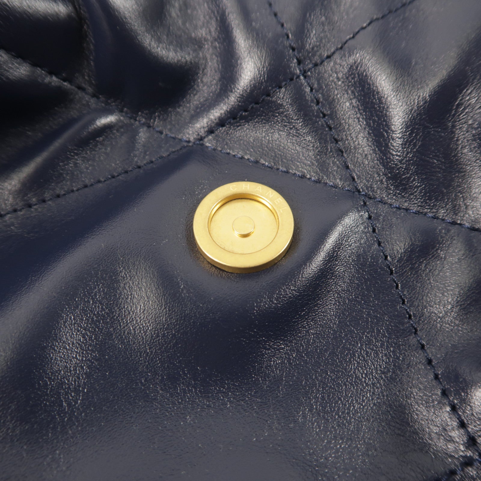 CHANEL 牛皮皮革C22 Small鏈帶肩背袋