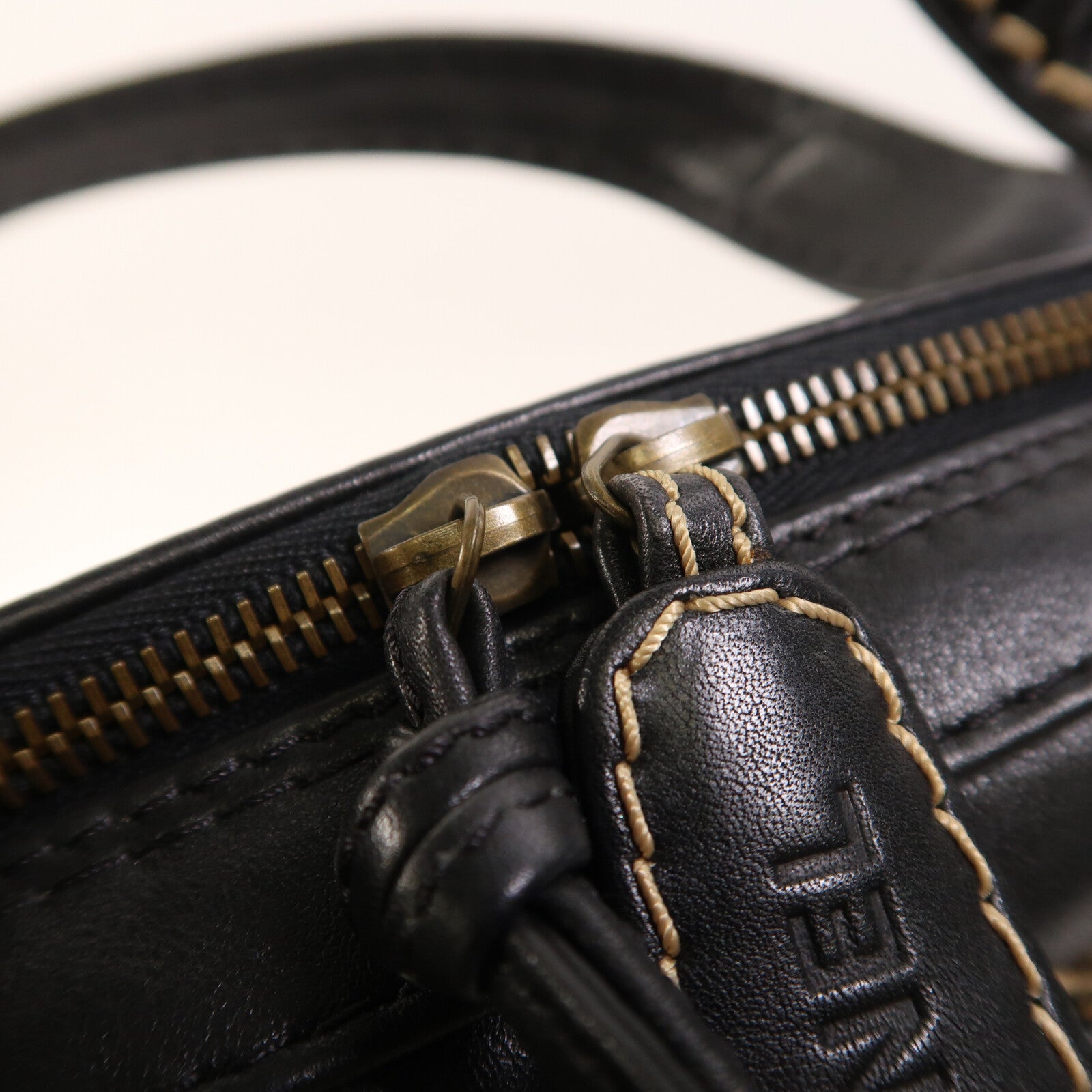 CHANEL 牛皮皮革Vintage Wild Stitch手挽袋