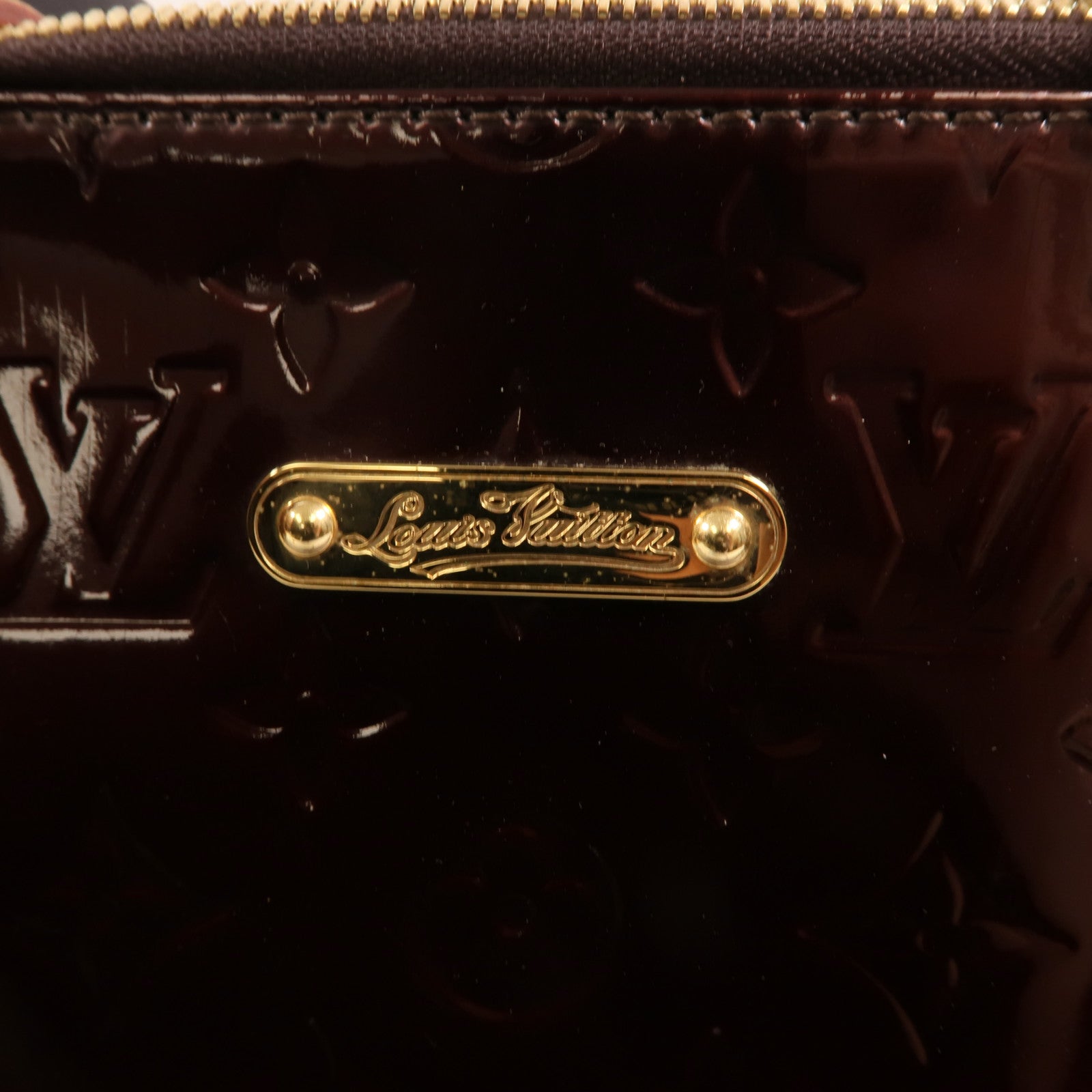 LOUIS VUITTON Mono-Vernis Bellevue PM金扣手挽袋