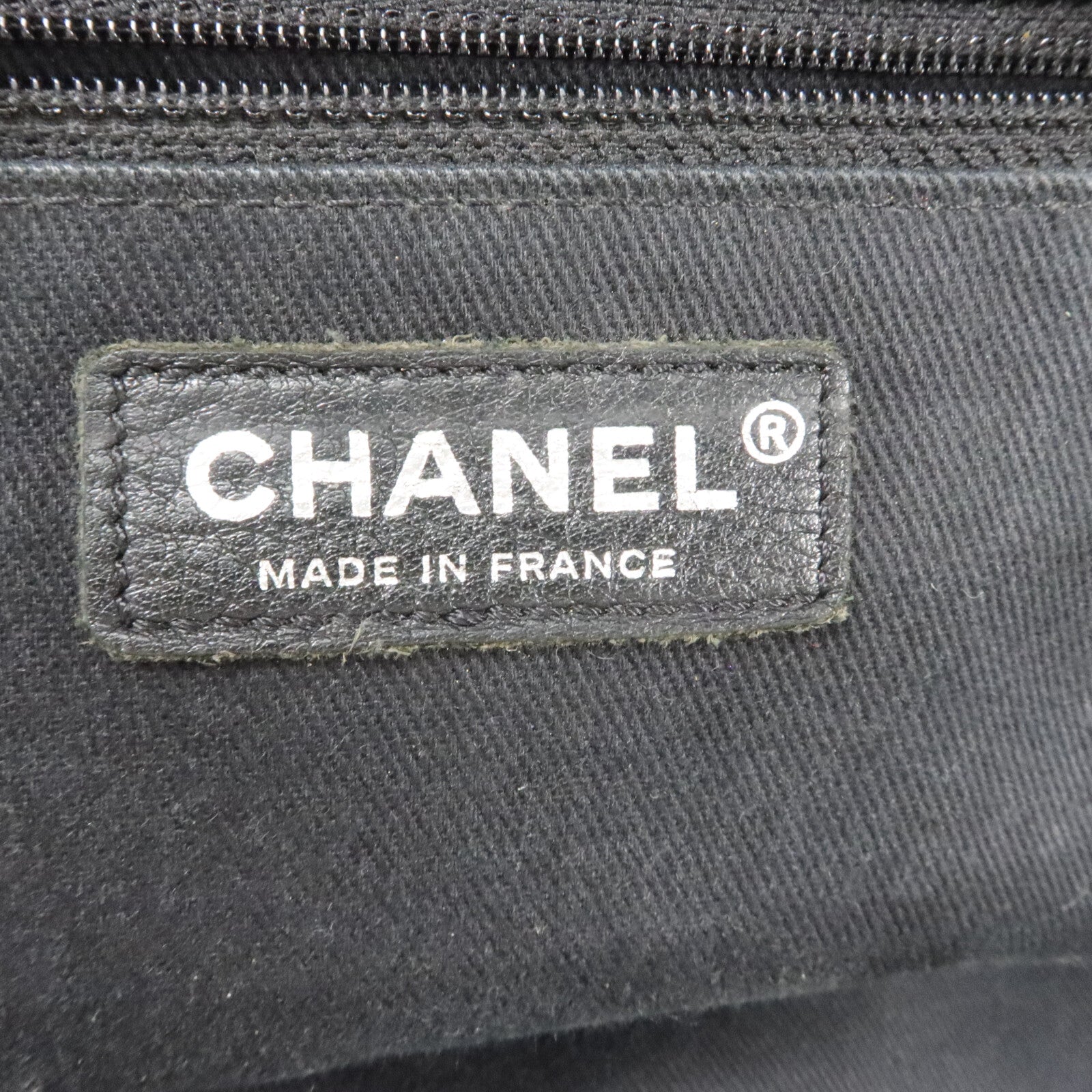 CHANEL 牛皮皮革Chain Shoulder鏈帶肩背袋