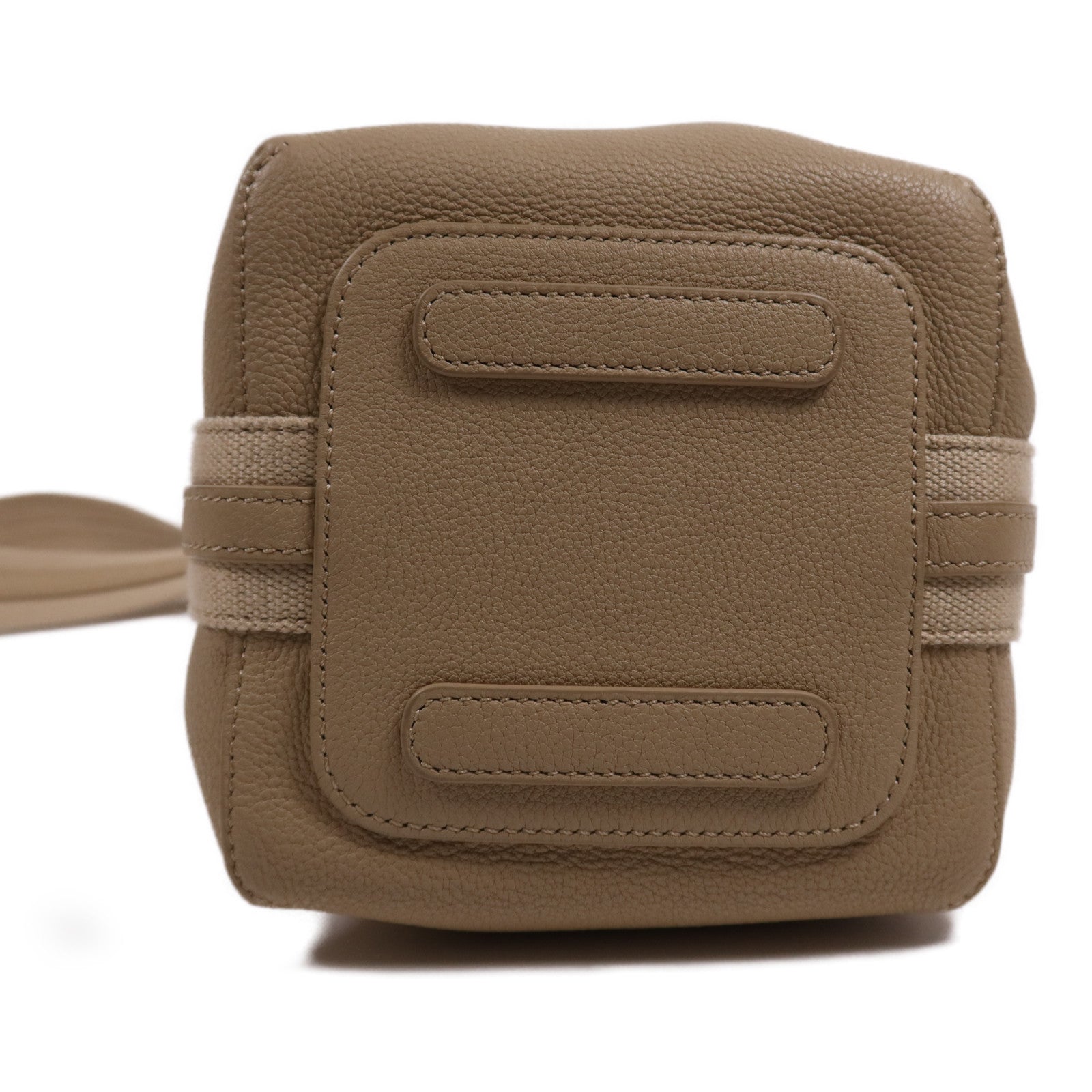 Loro Piana 牛皮皮革Micro Bale銀扣肩背袋