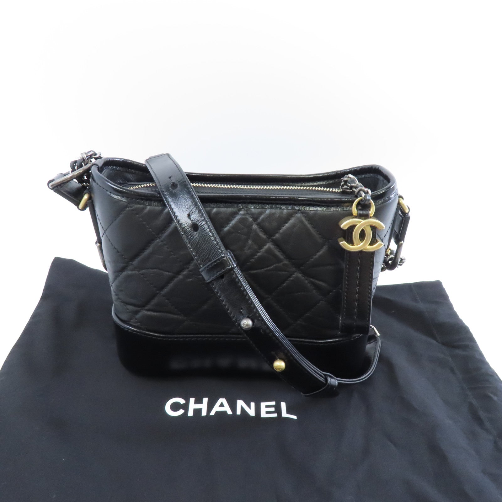 CHANEL 菱格牛皮皮革Gabrielle肩背袋黑色